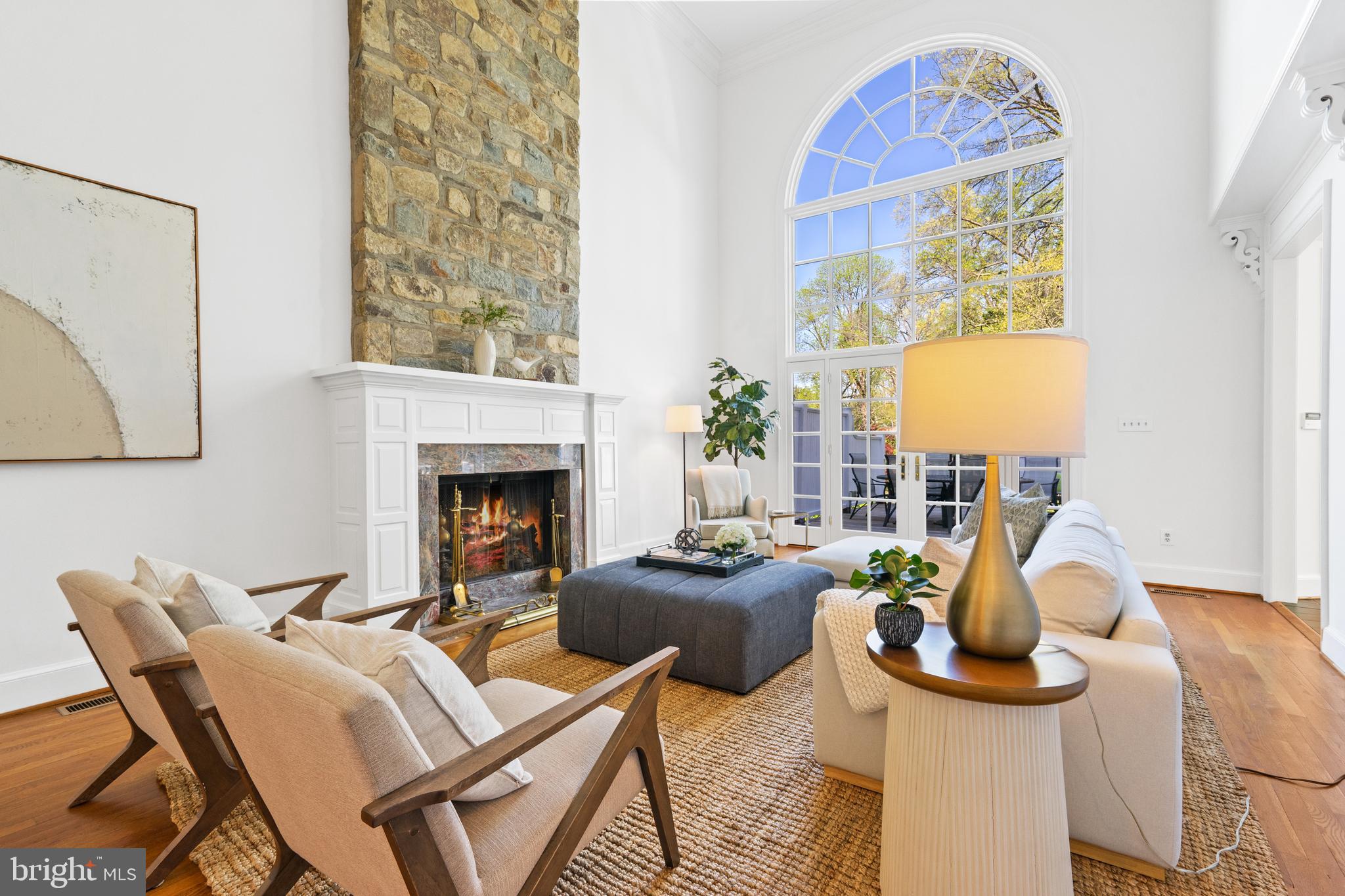 2722 Chain Bridge Rd NW