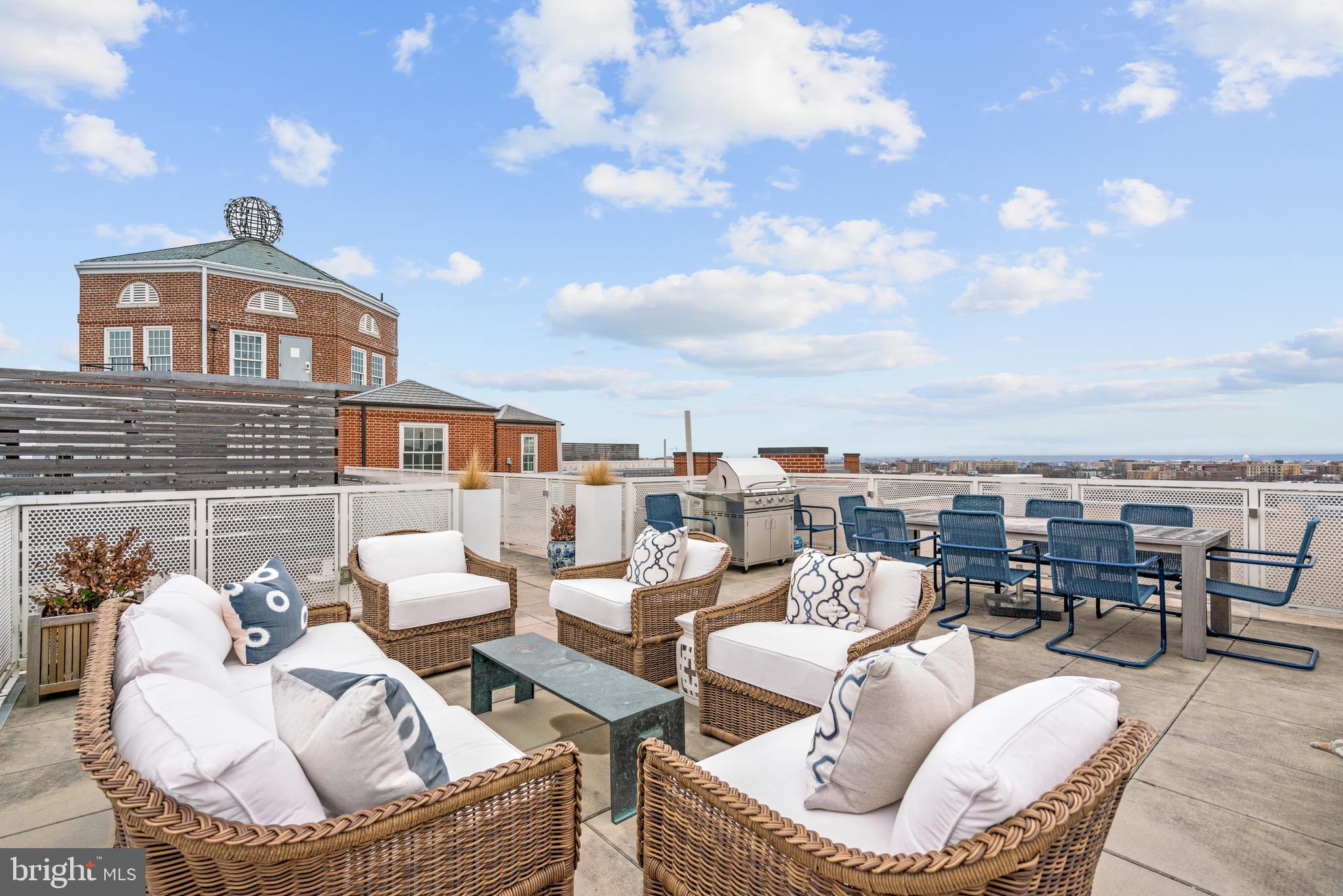 2660 CONNECTICUT AVE NW #PH-C