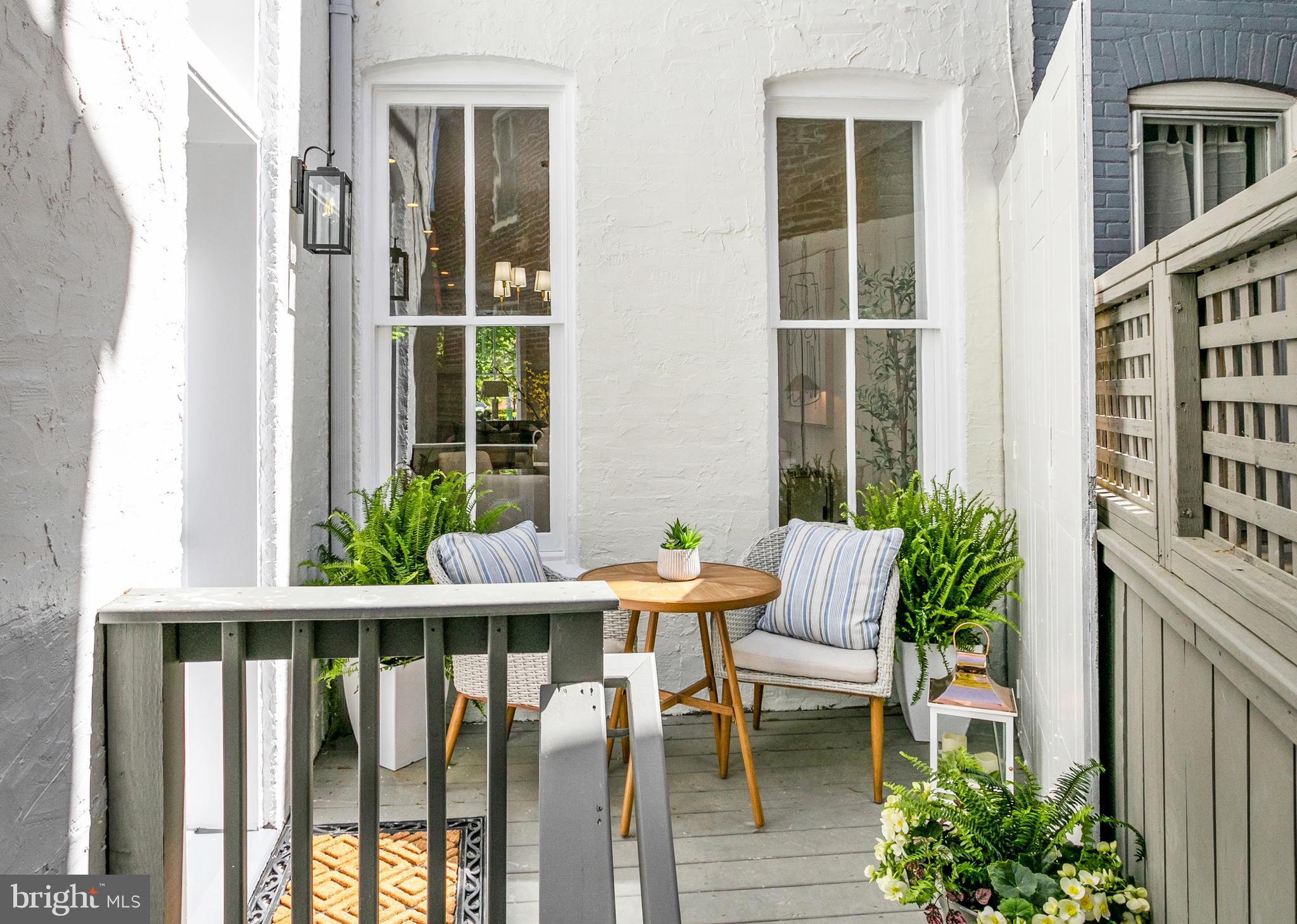 642 N Carolina Ave SE