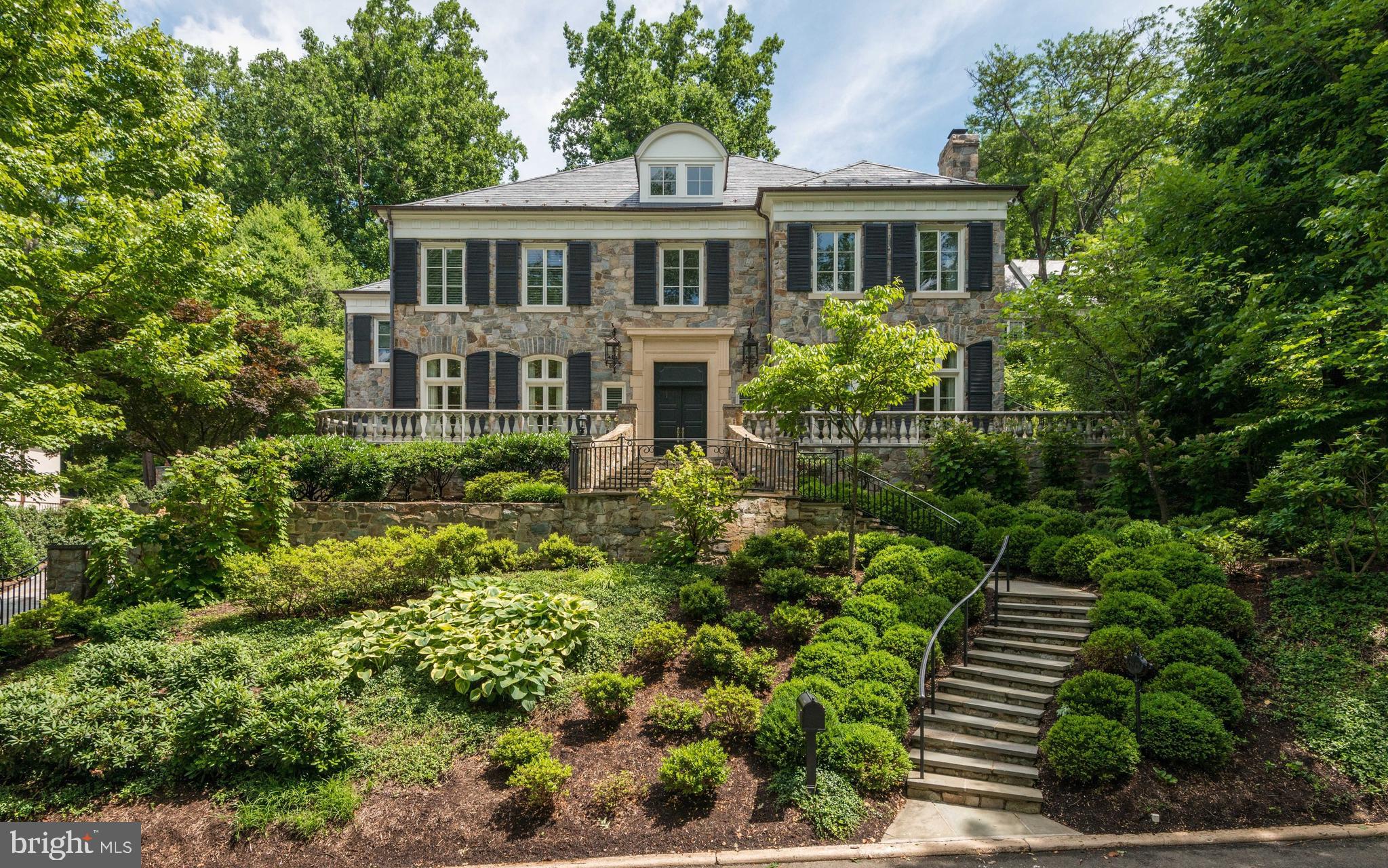 4869 Glenbrook Rd NW