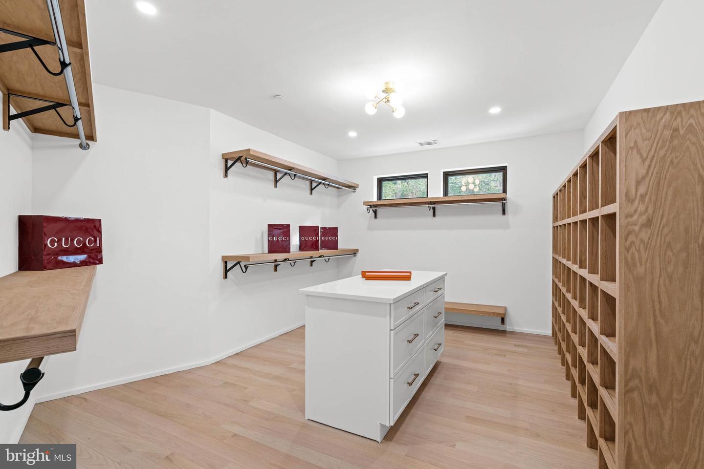 5244 Watson St NW