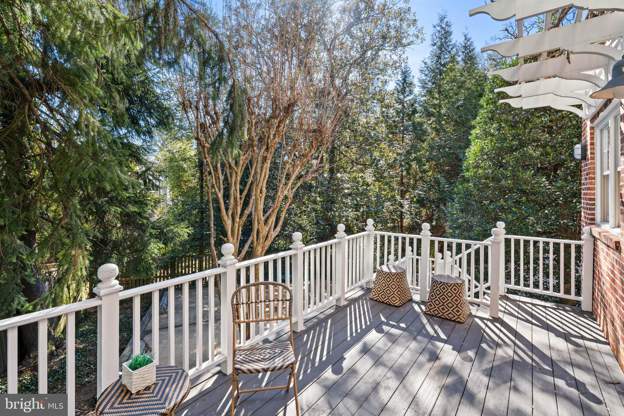 3549 Springland Ln NW