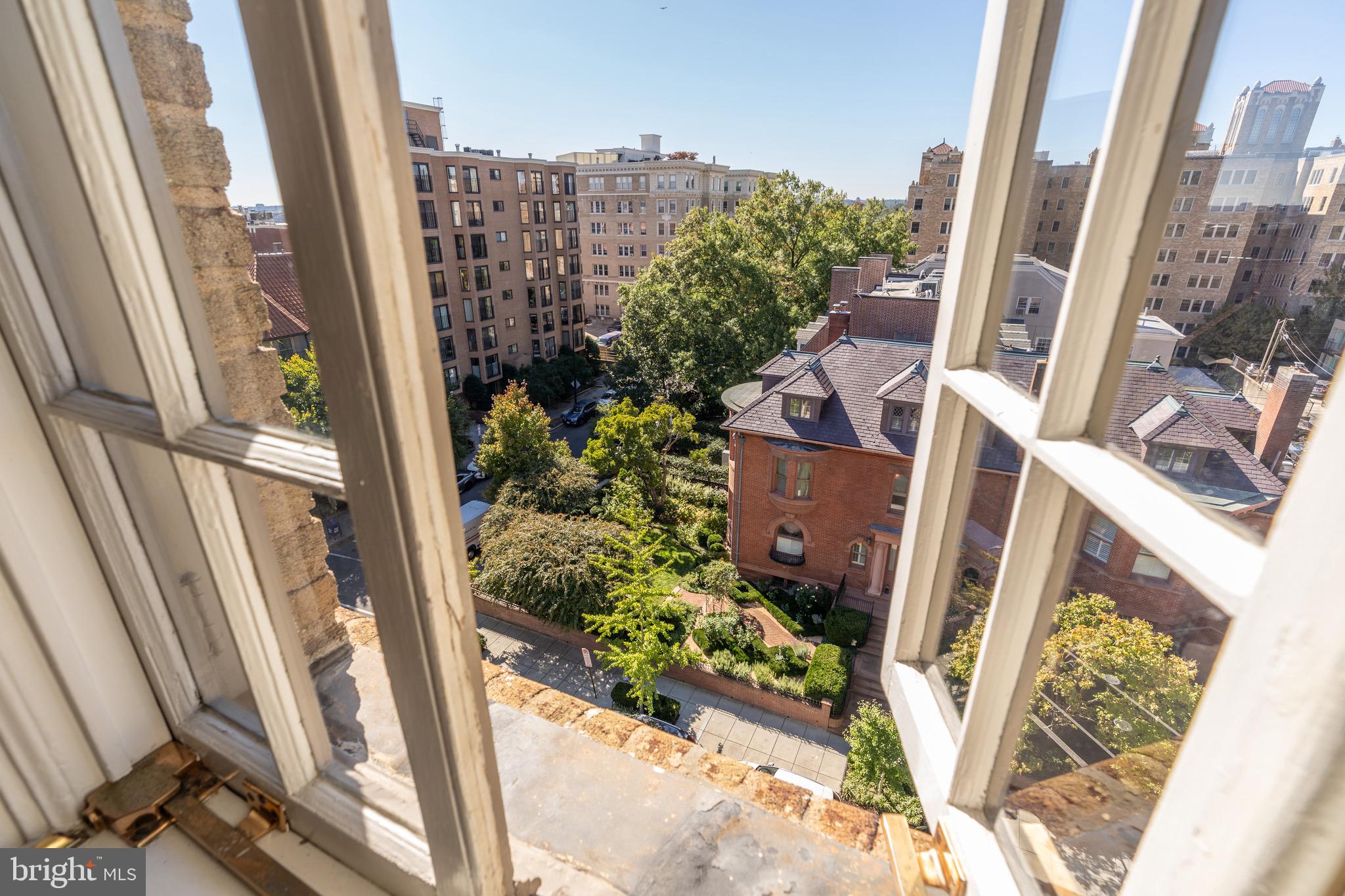 1901 Wyoming Ave NW #61