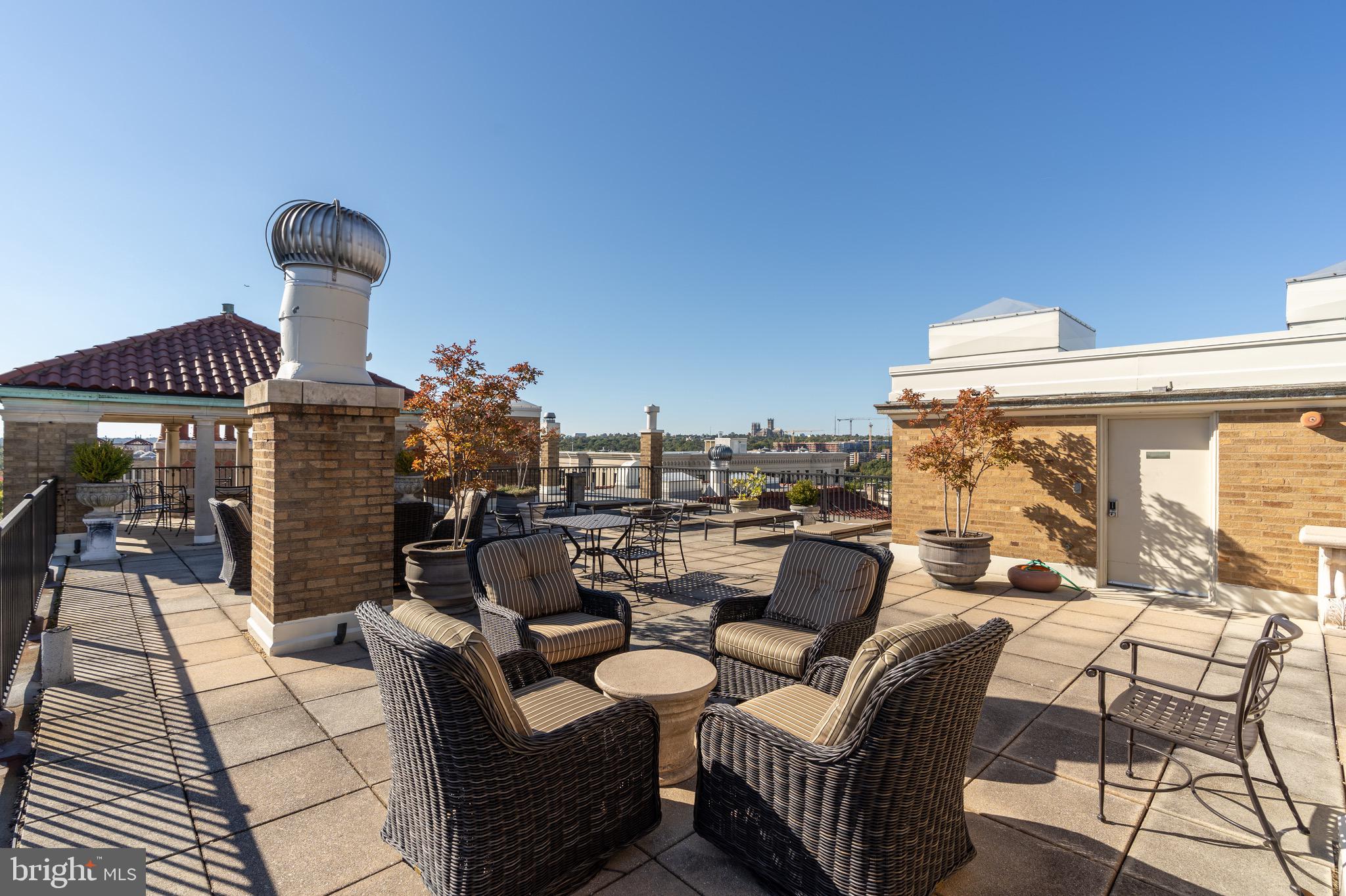 1901 Wyoming Ave NW #61