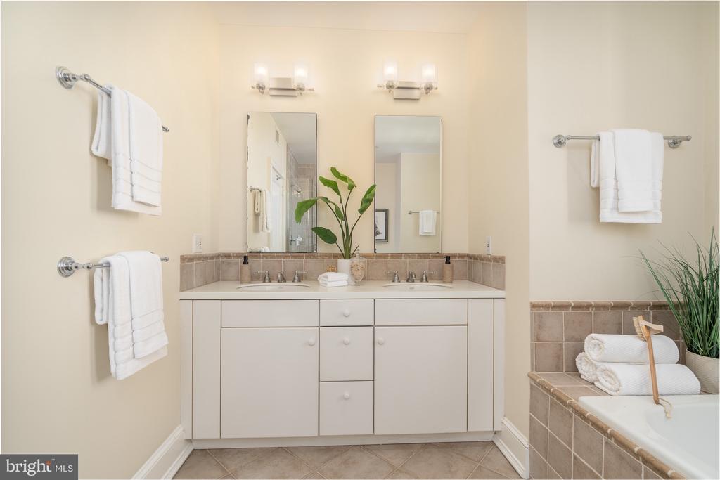 1901 Wyoming Ave NW #61