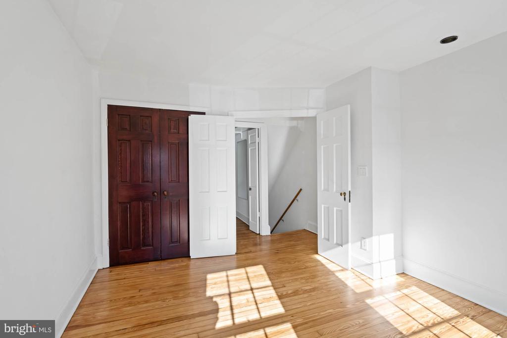 2621 O St NW