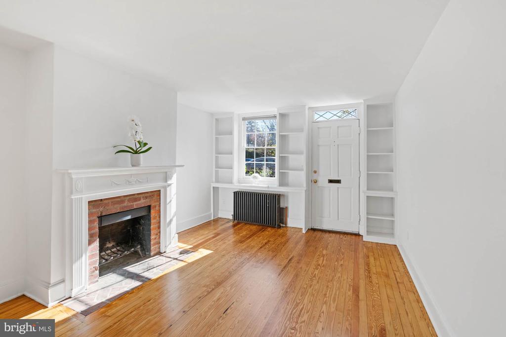 2621 O St NW