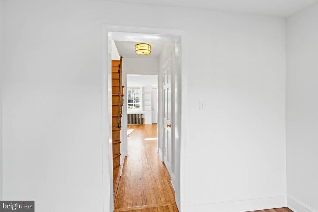 2621 O St NW