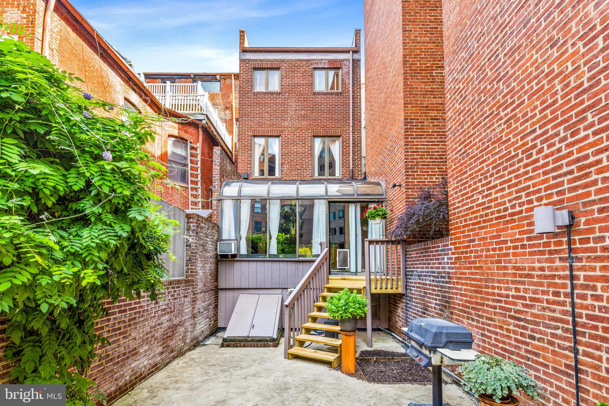 2014 O St NW