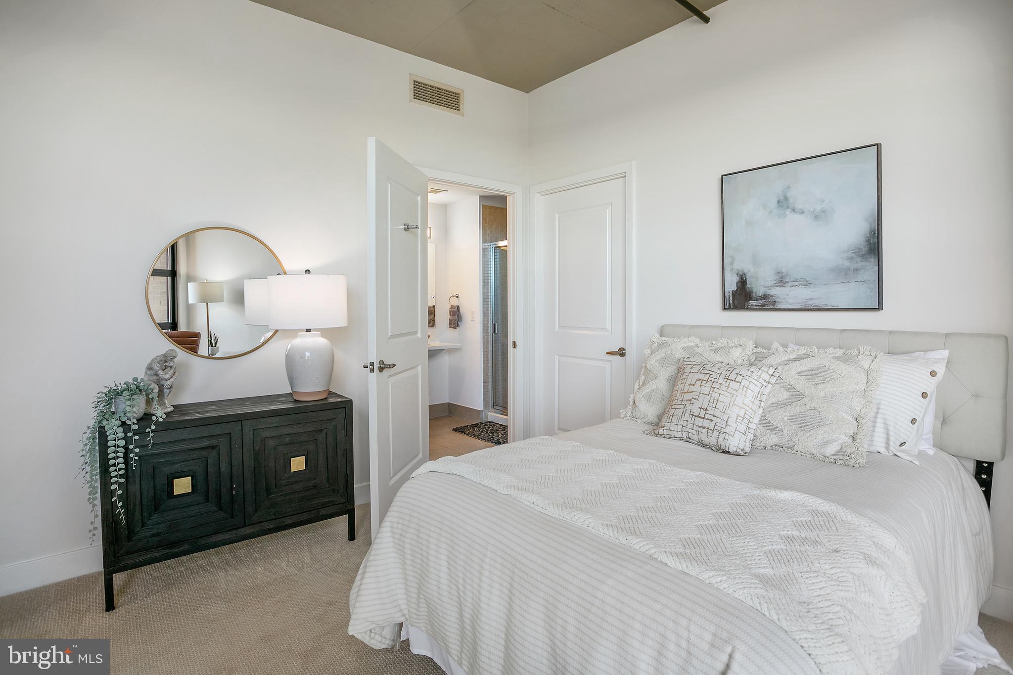 2125 14th St NW #718