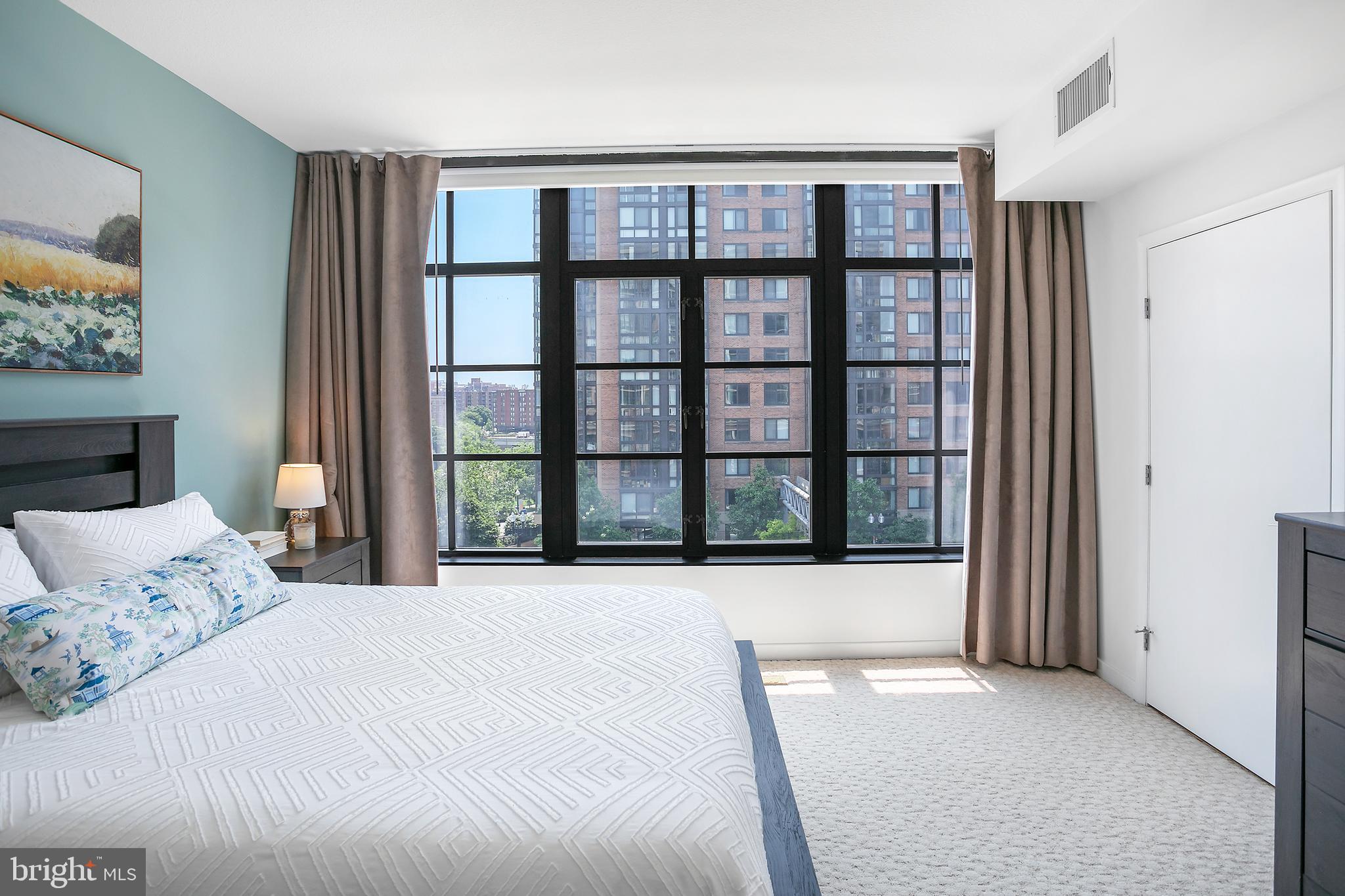 437 New York Ave NW #506