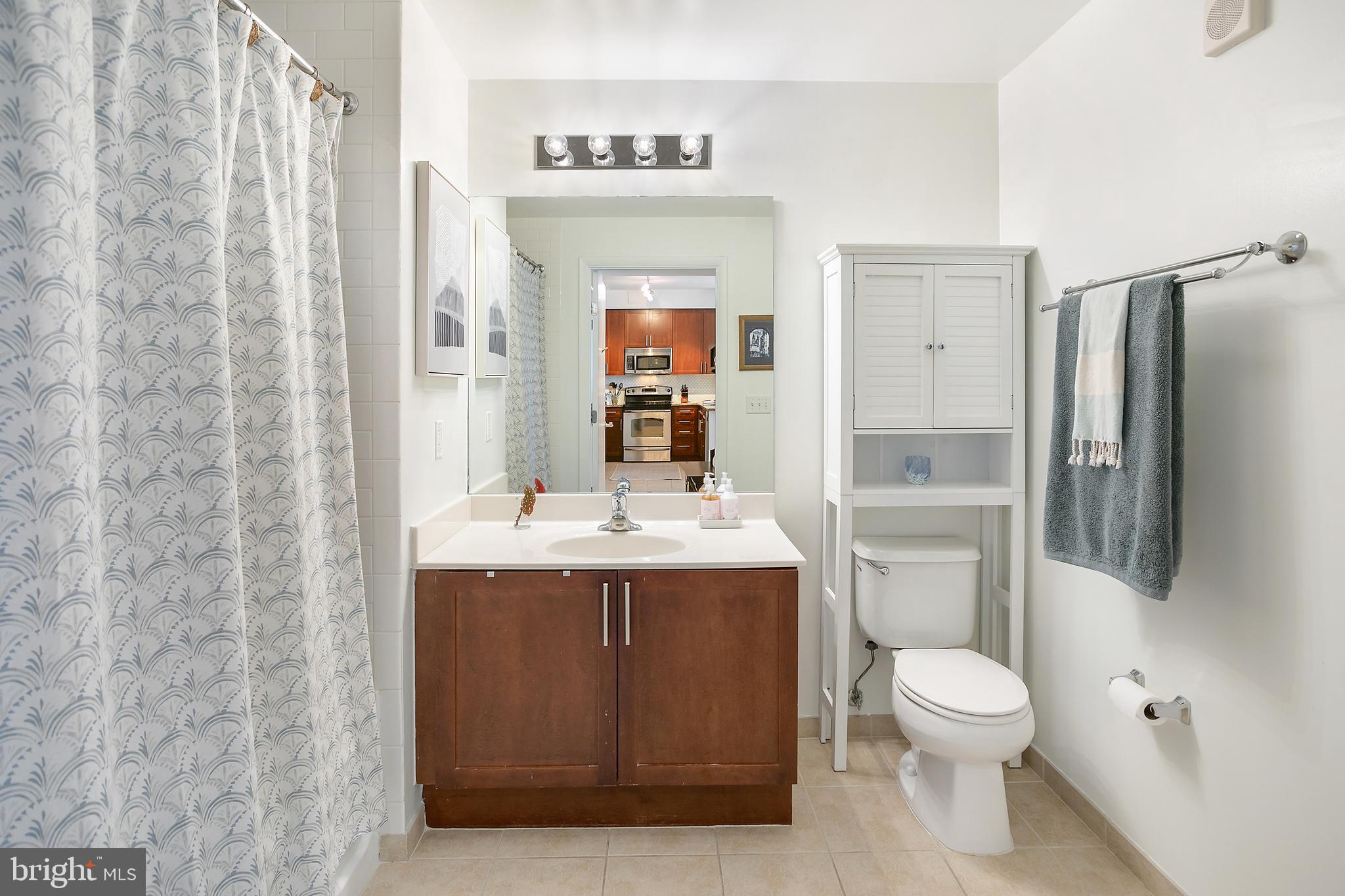 437 New York Ave NW #506