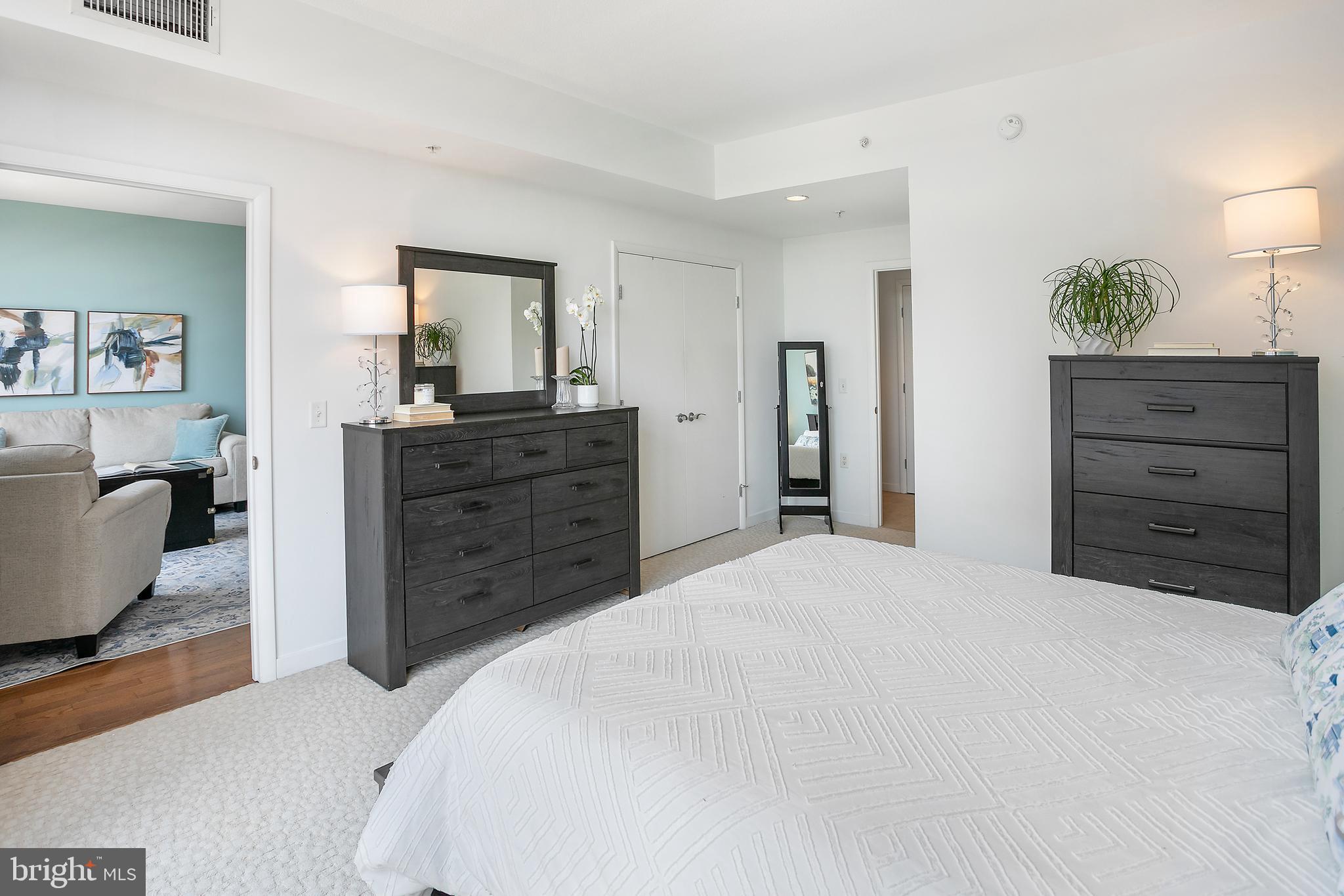 437 New York Ave NW #506