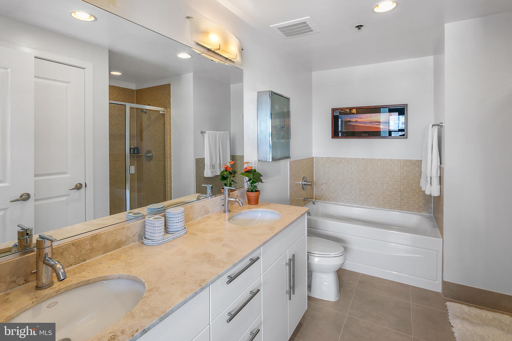 2125 14TH ST NW #318W