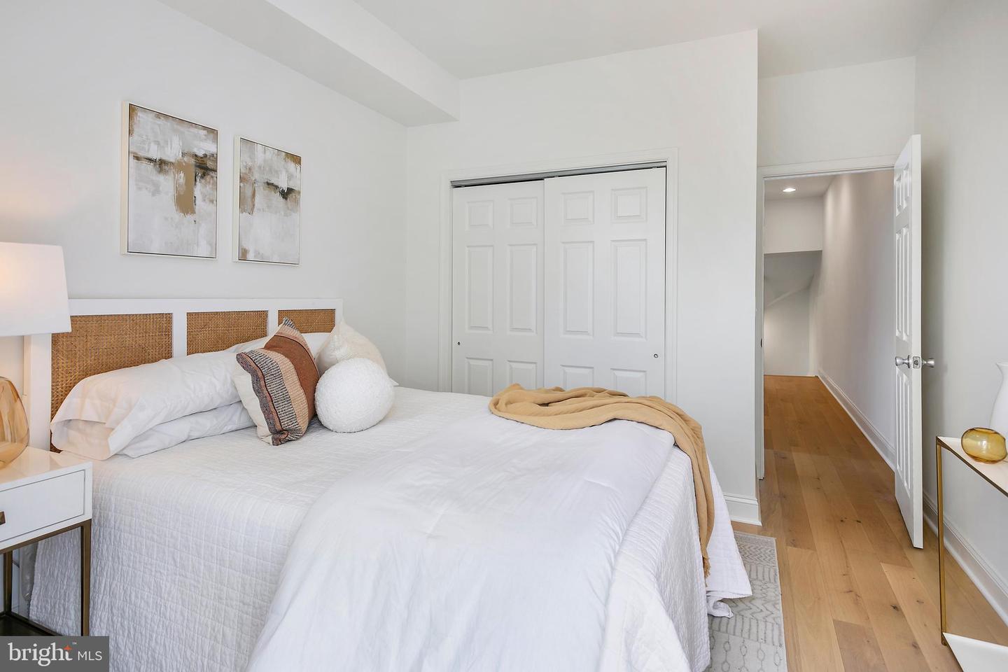 64 V St NW