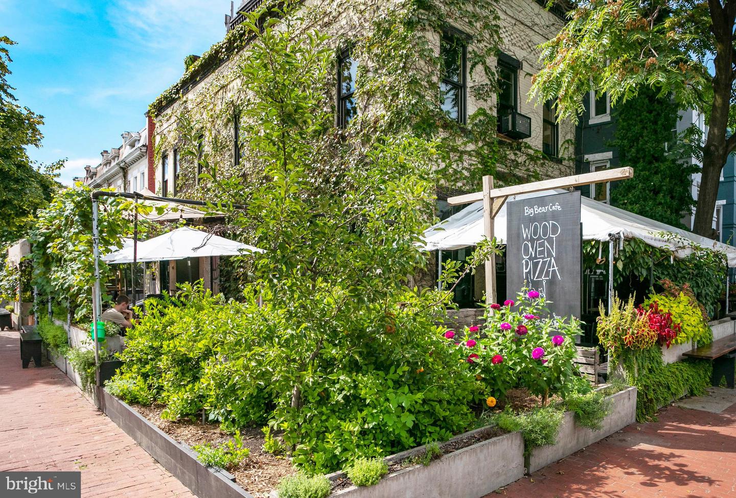 64 V St NW