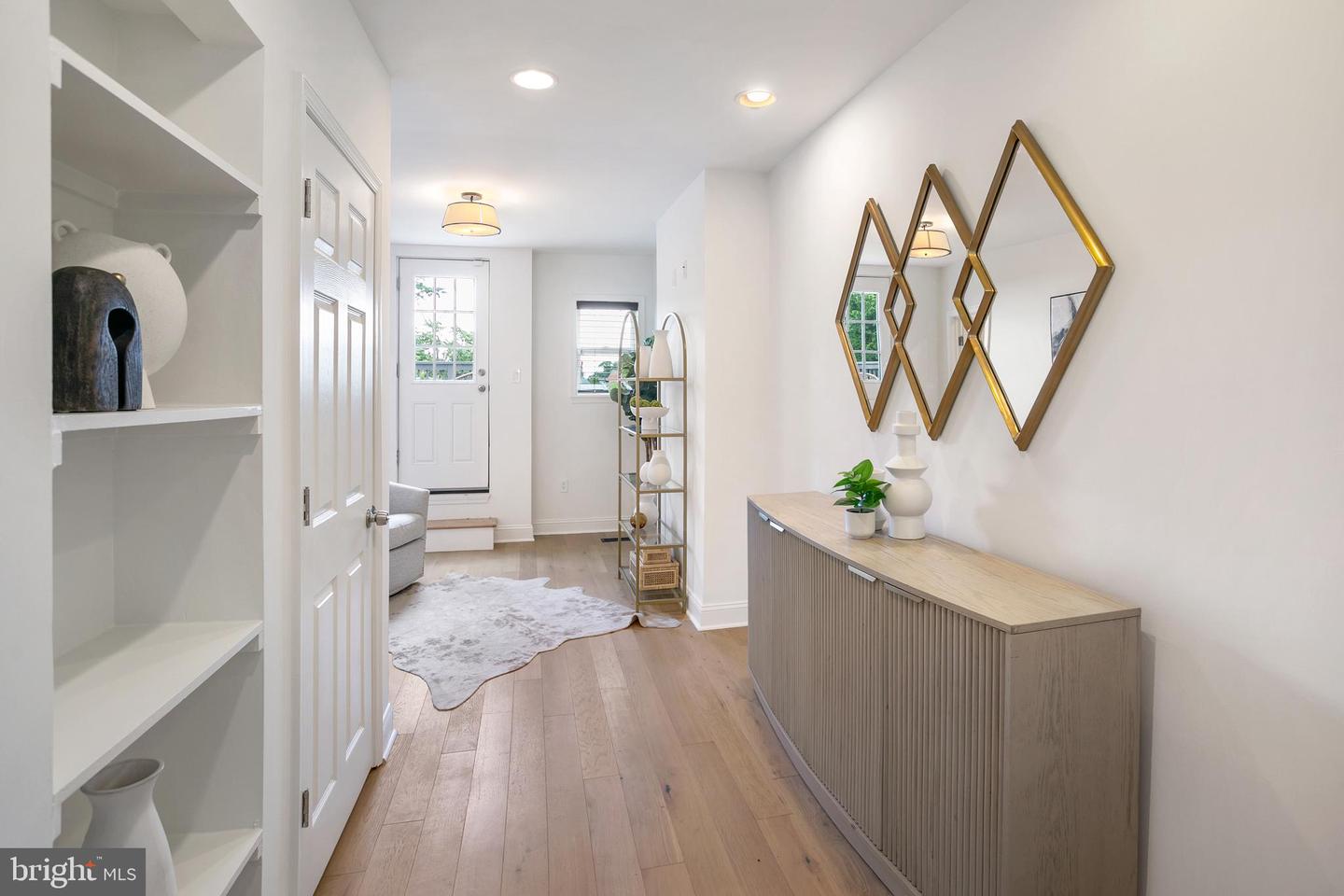 64 V St NW