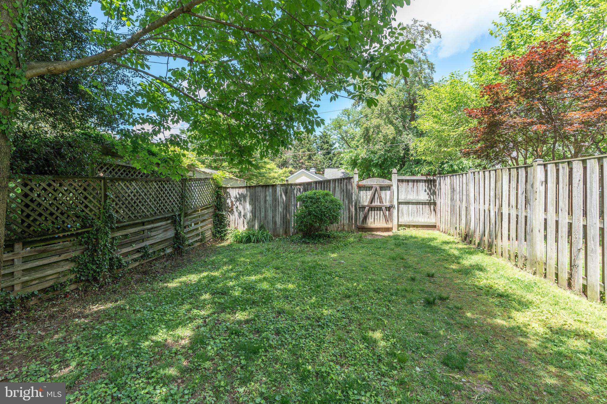 3819 1/2 WOODLEY RD NW