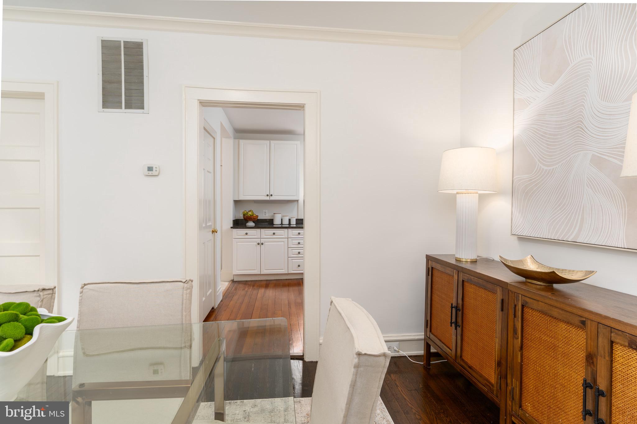 3819 1/2 WOODLEY RD NW