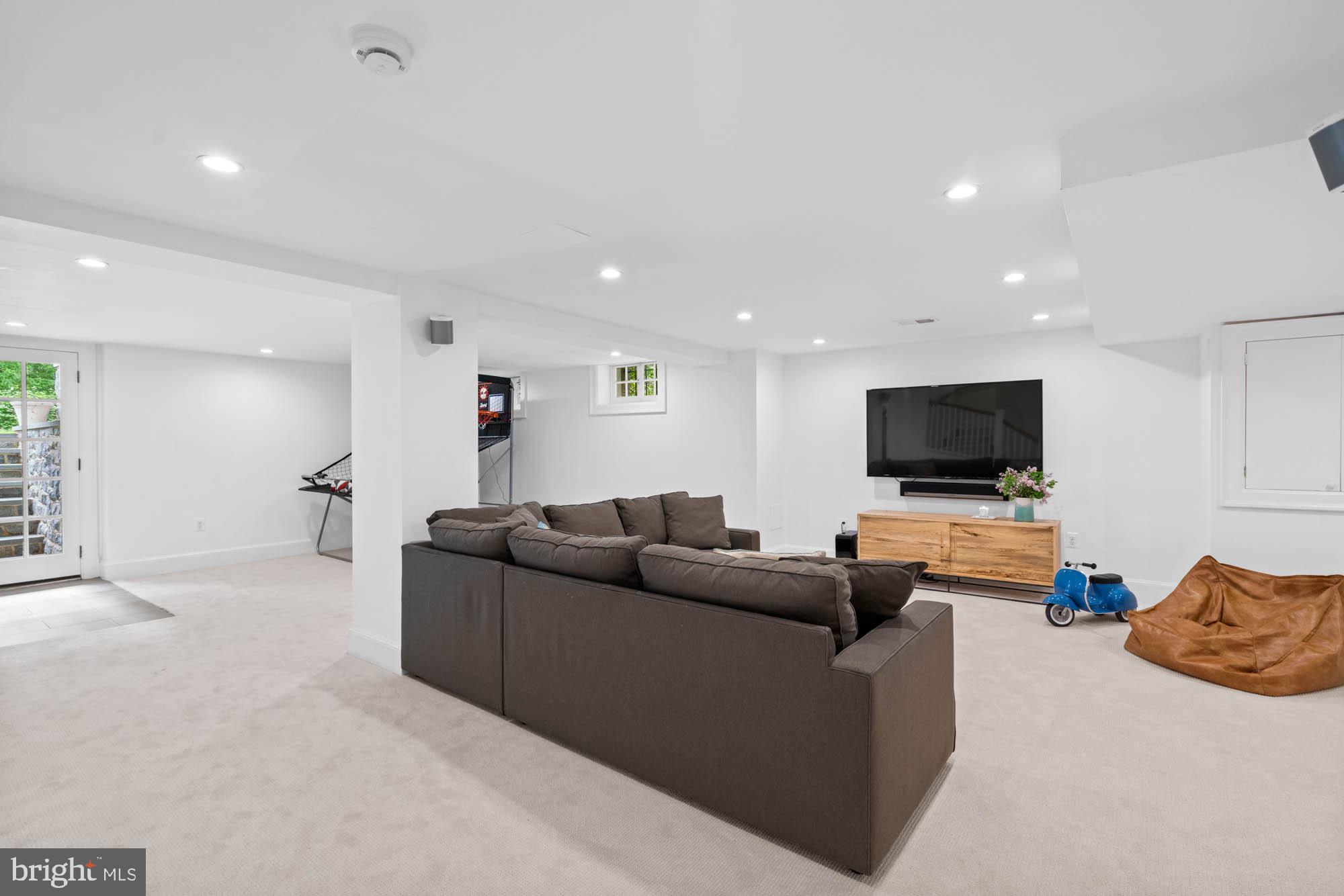 3101 HIGHLAND PLACE NW