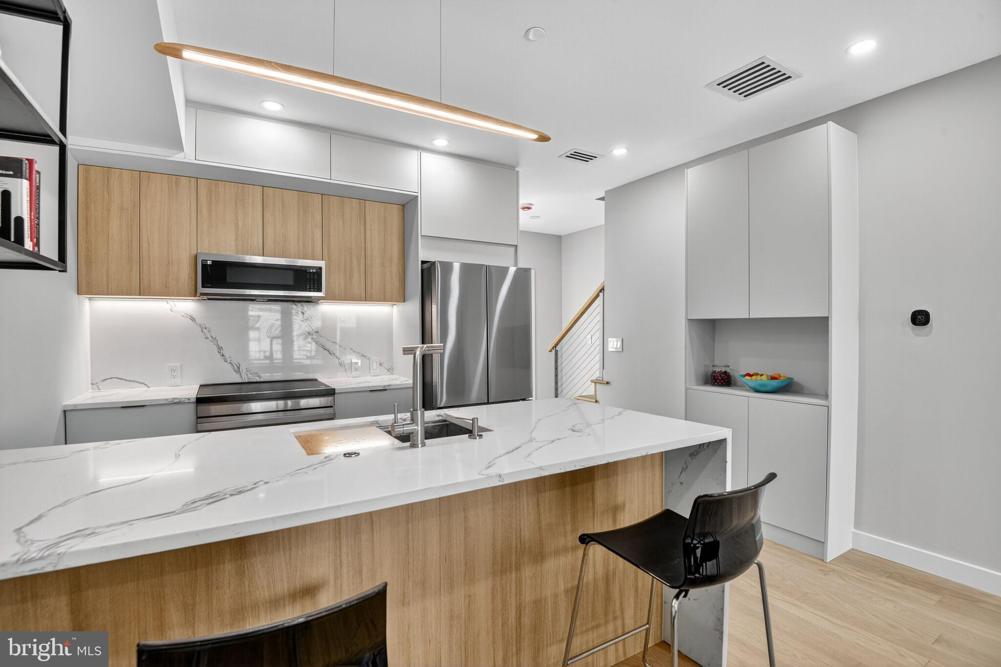 3303 SHERMAN AVENUE NW B