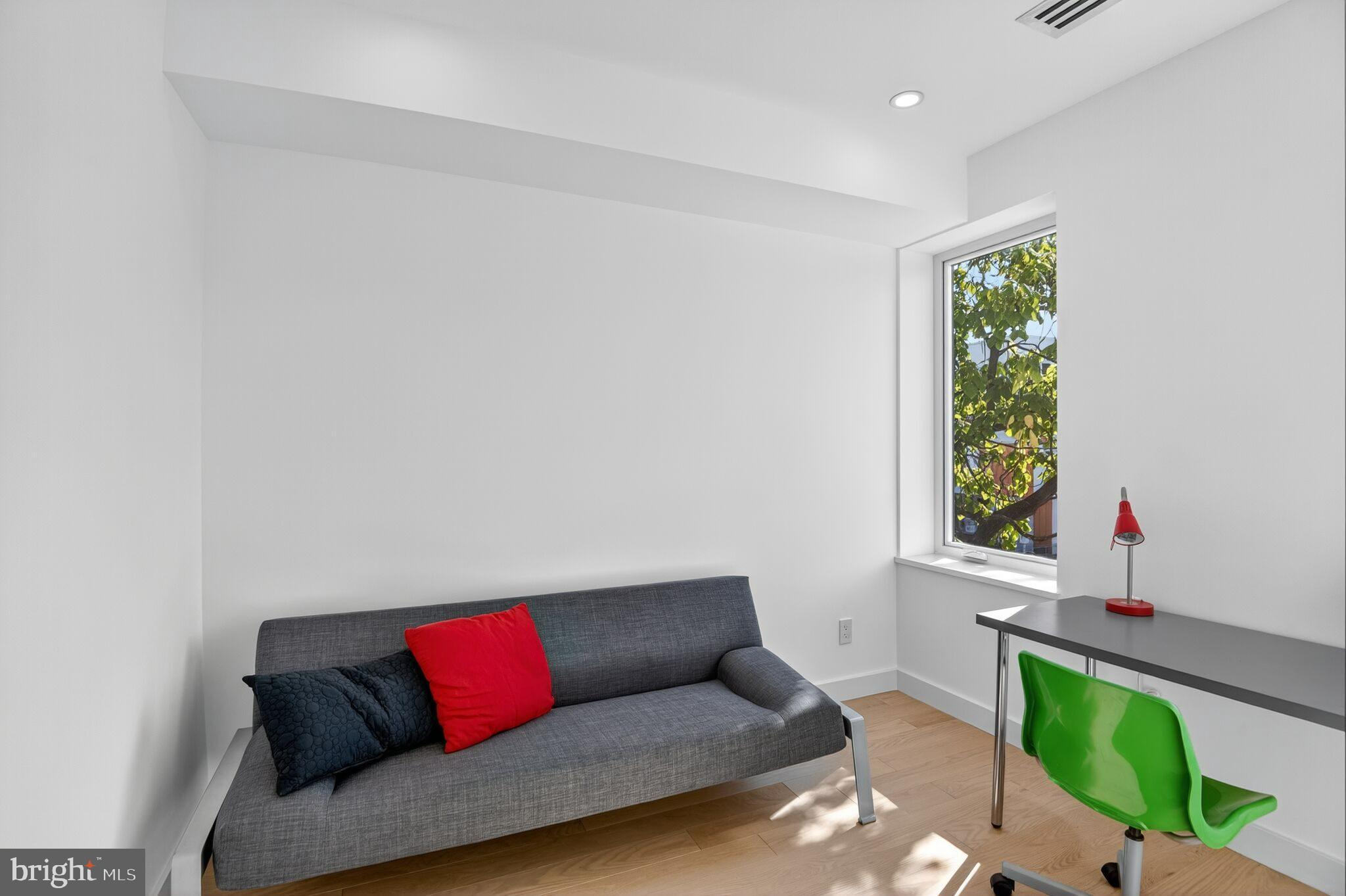 3303 SHERMAN AVENUE NW B