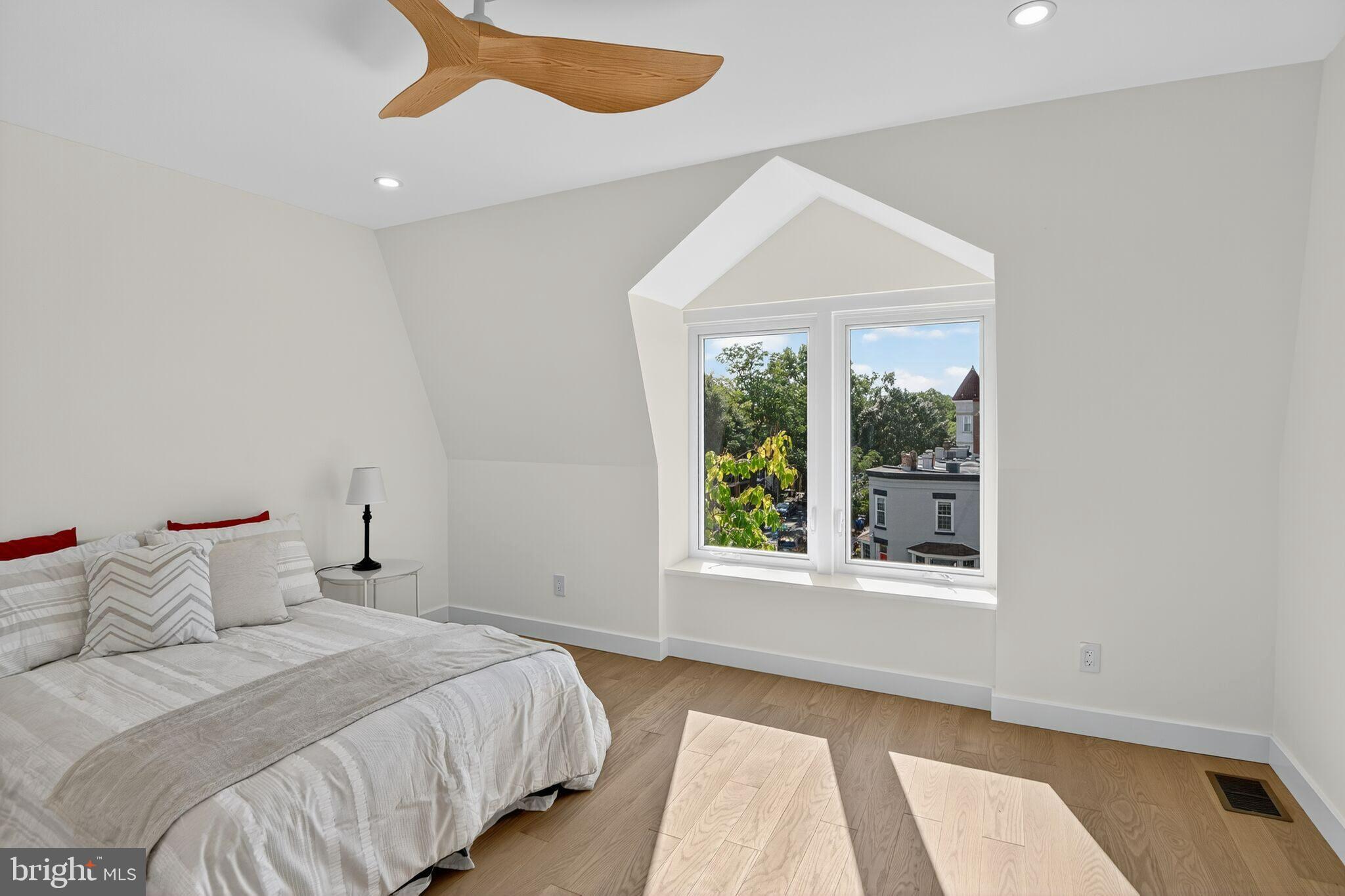 3303 SHERMAN AVENUE NW B