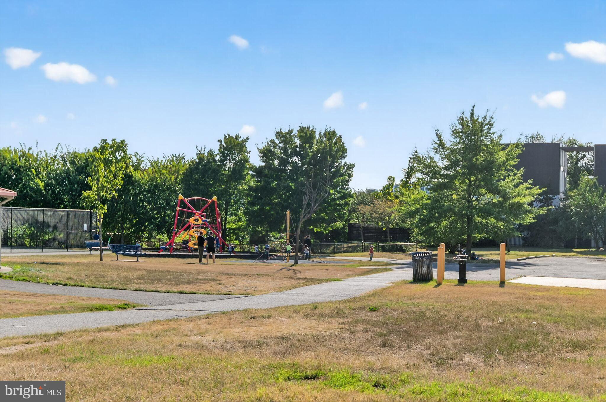 3303 SHERMAN AVENUE NW B