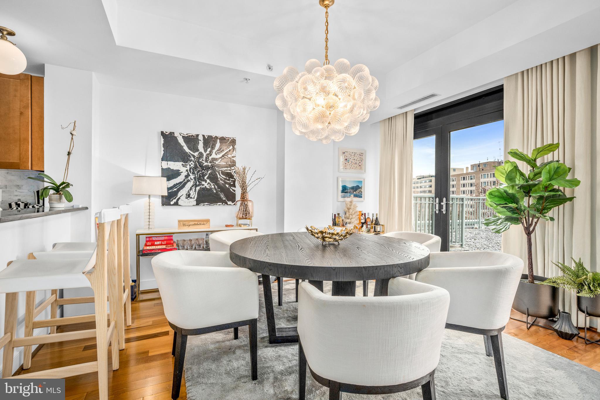 2425 L STREET NW 504