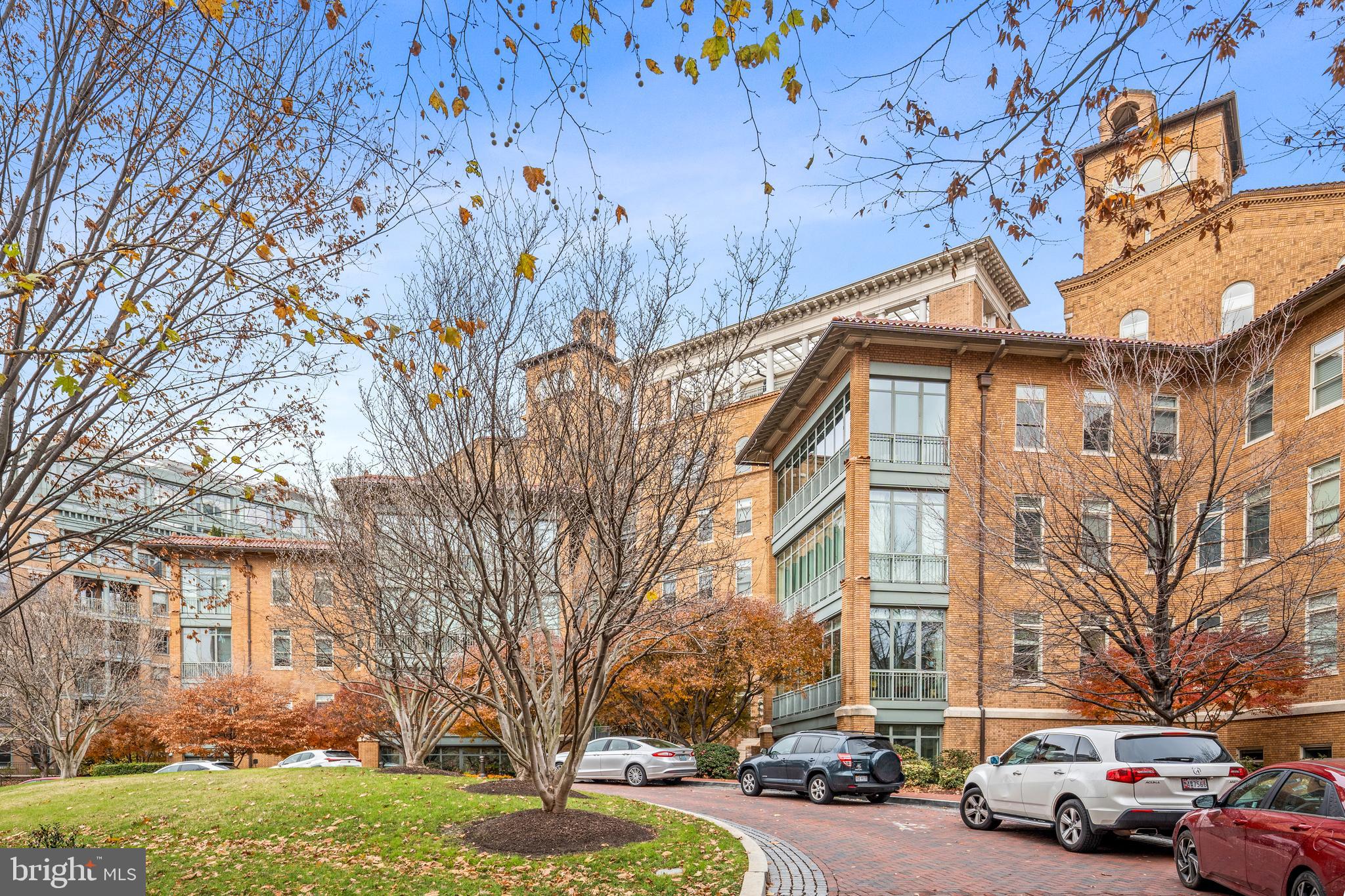 2425 L STREET NW 504