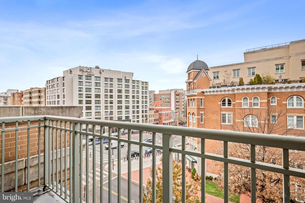 2425 L STREET NW 504