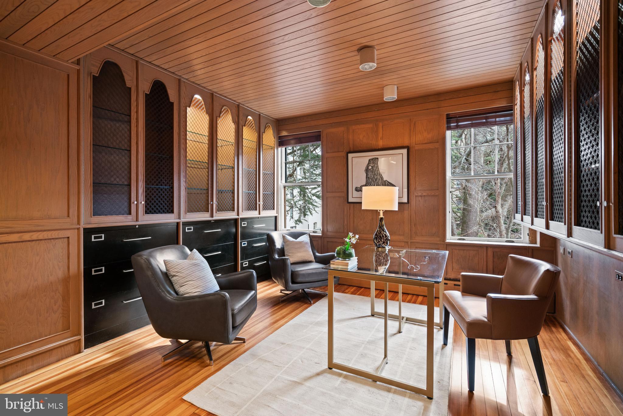 2214 WYOMING AVENUE NW