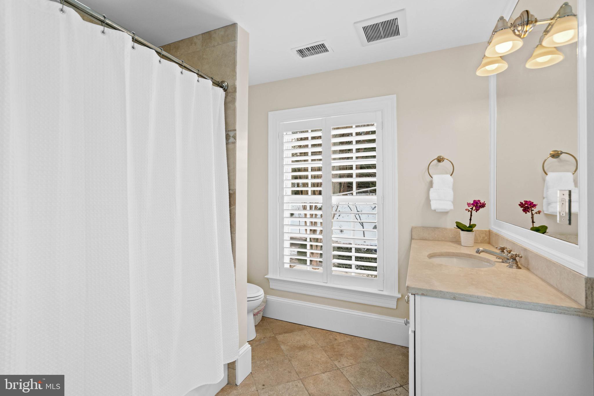 4641 DEXTER STREET NW