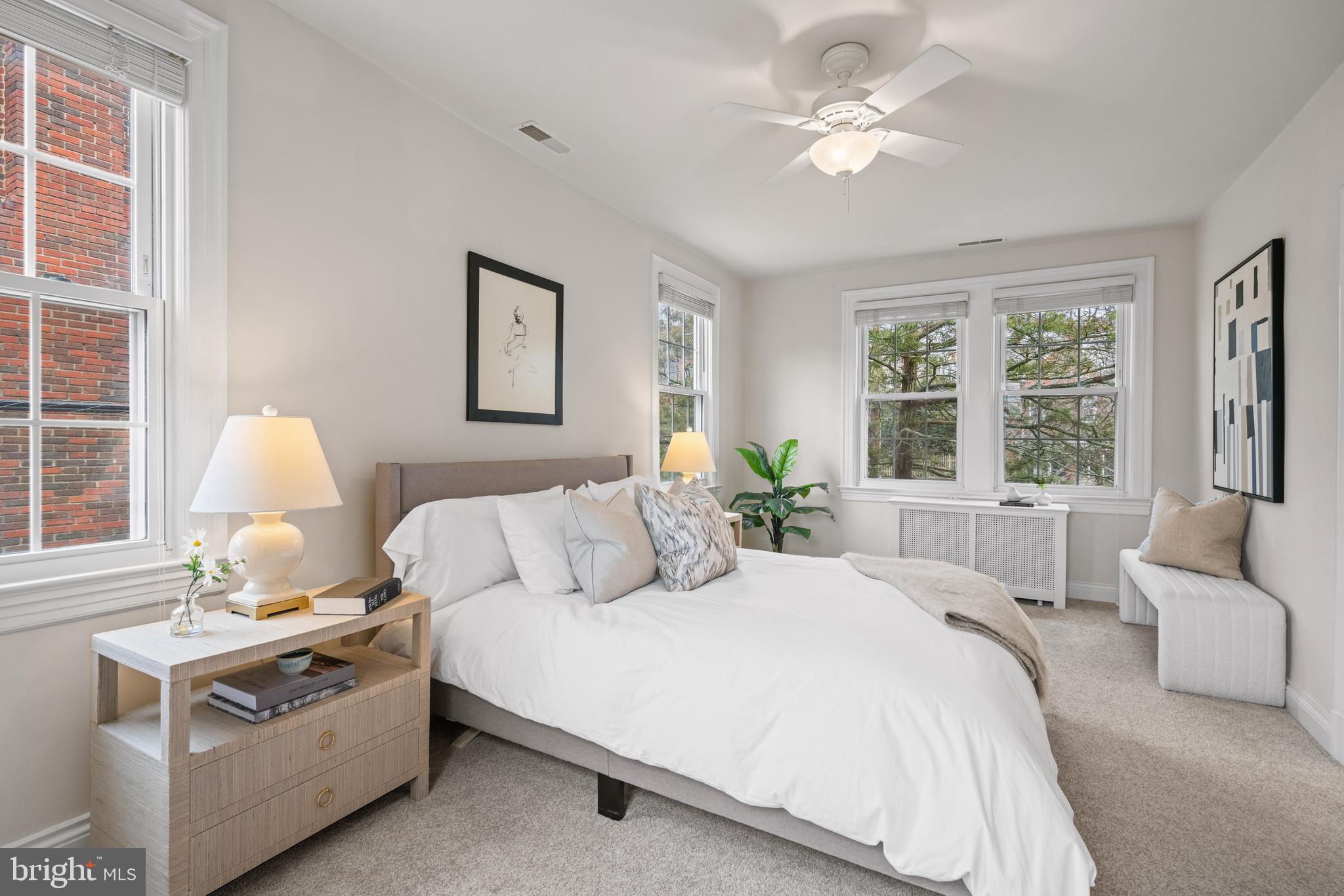 3308 CATHEDRAL AVENUE NW