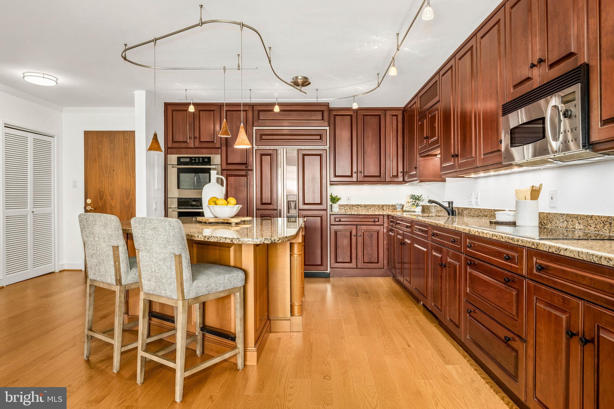 2555 PENNSYLVANIA AVENUE NW 409