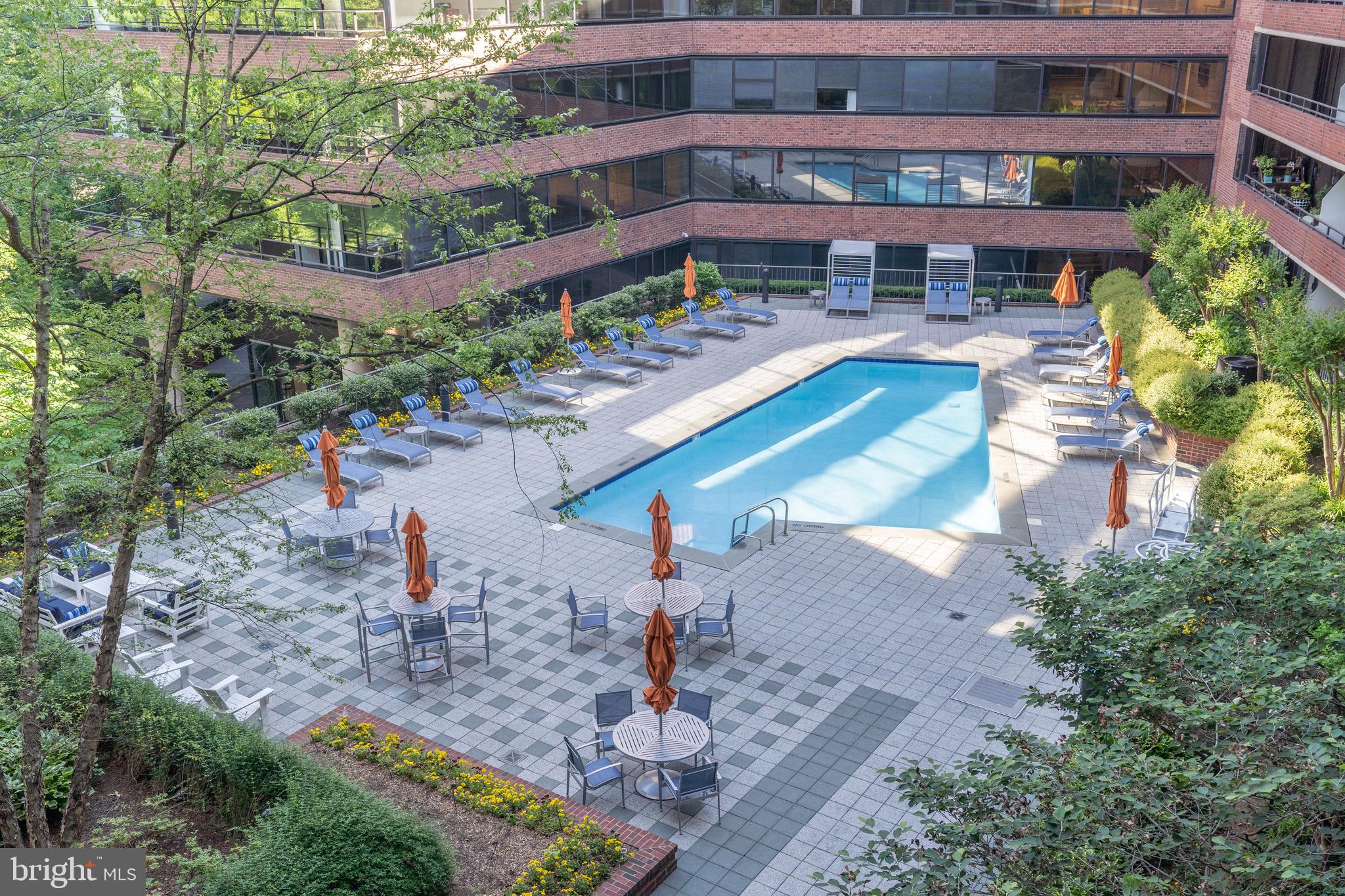 2555 PENNSYLVANIA AVENUE NW 409