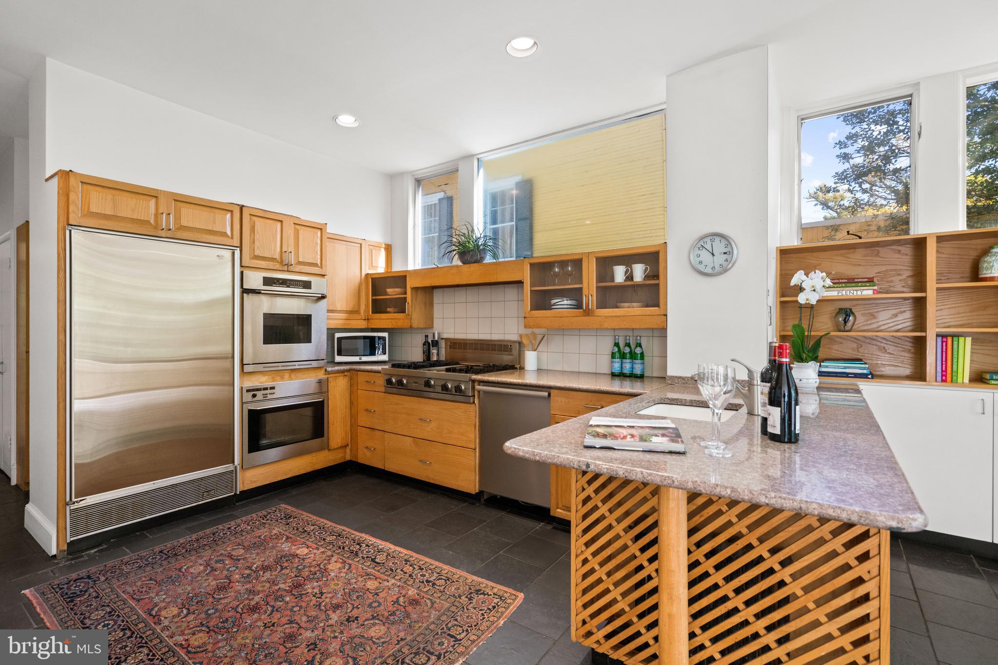 3214 NEWARK STREET NW