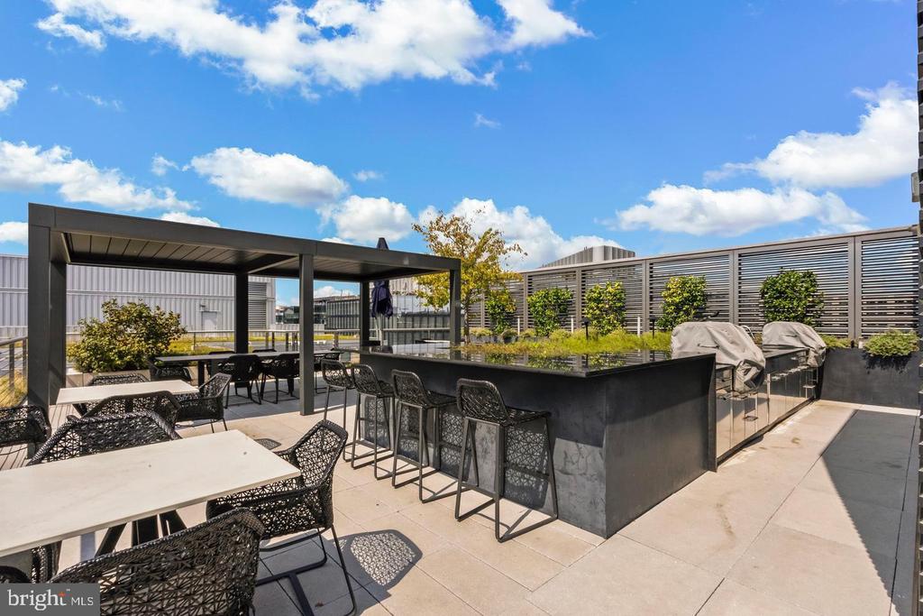 920 I STREET NW 814