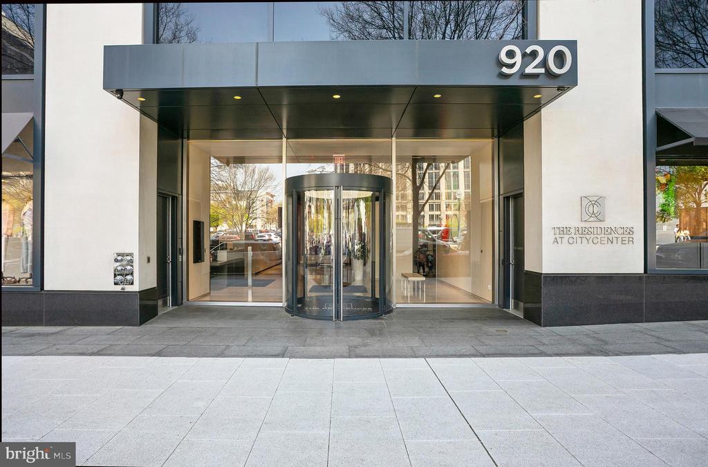 920 I STREET NW 814