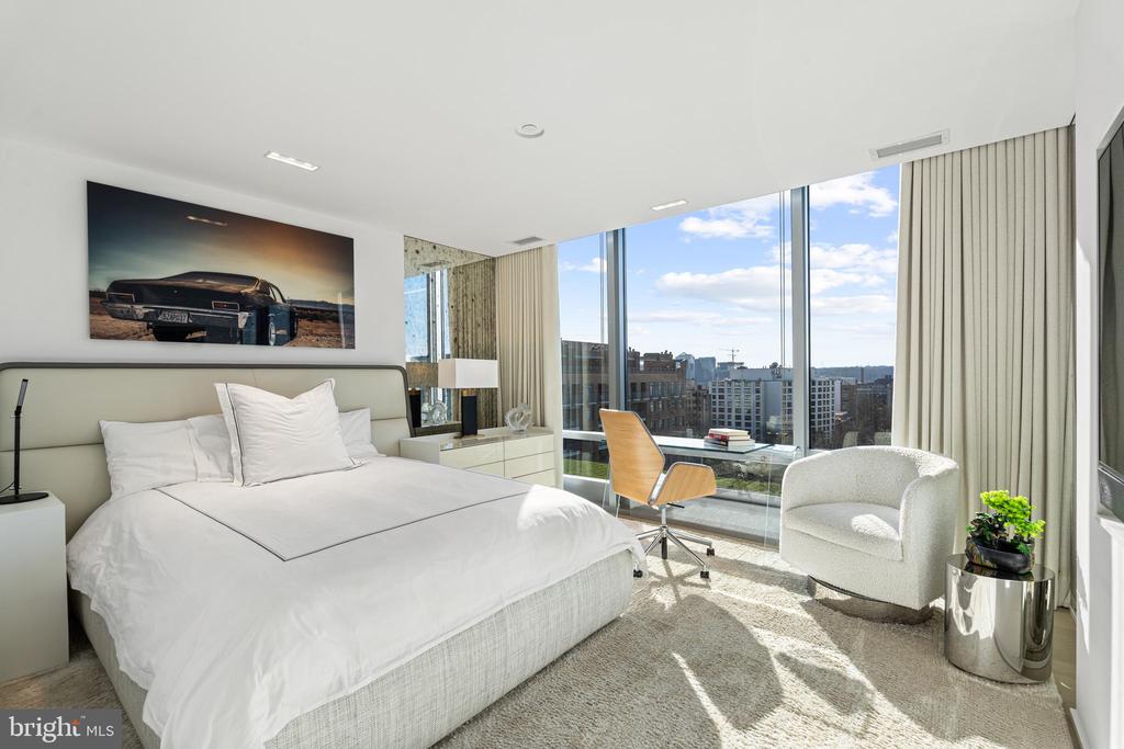 1111 24TH STREET NW 93