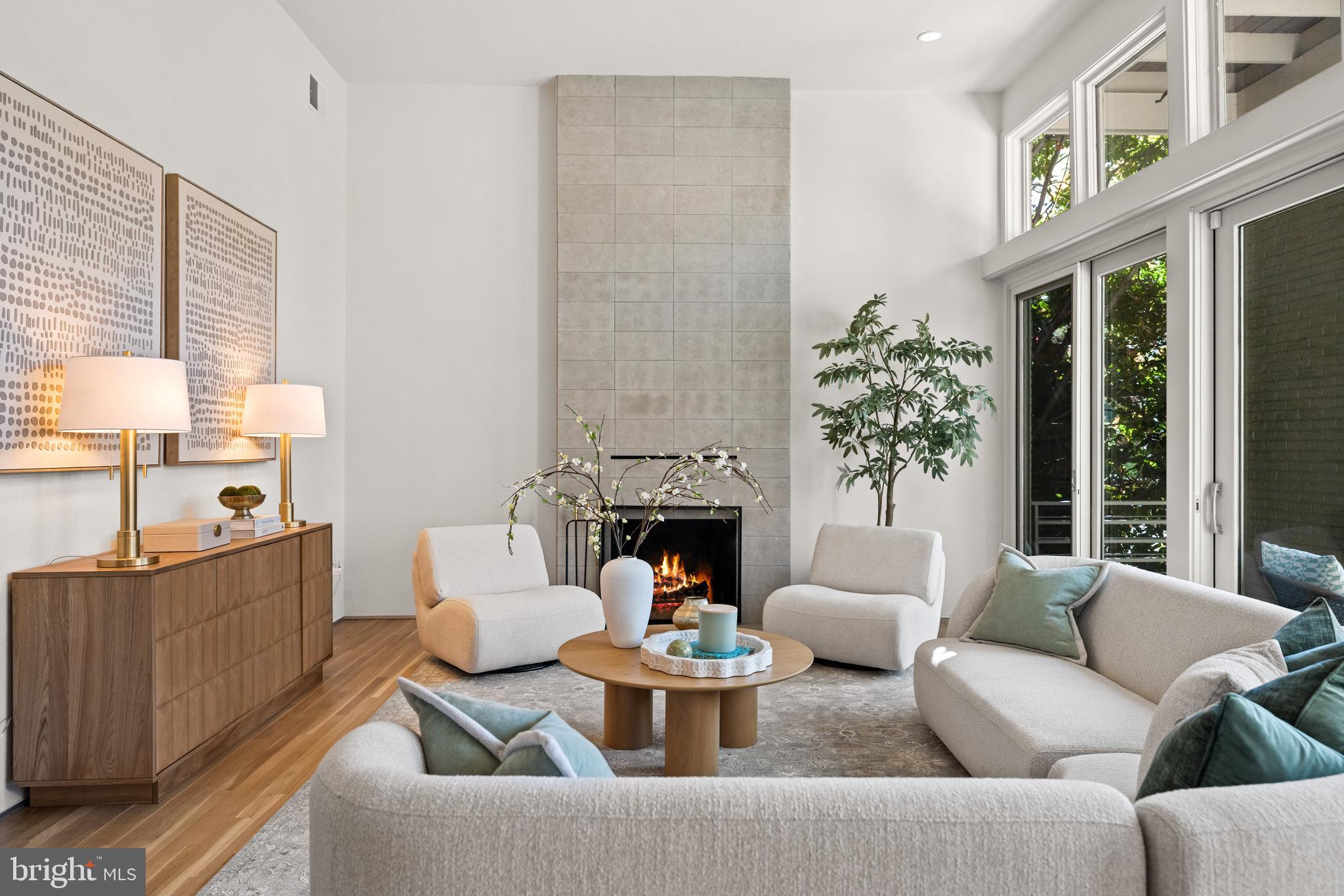 2319 BANCROFT PLACE NW