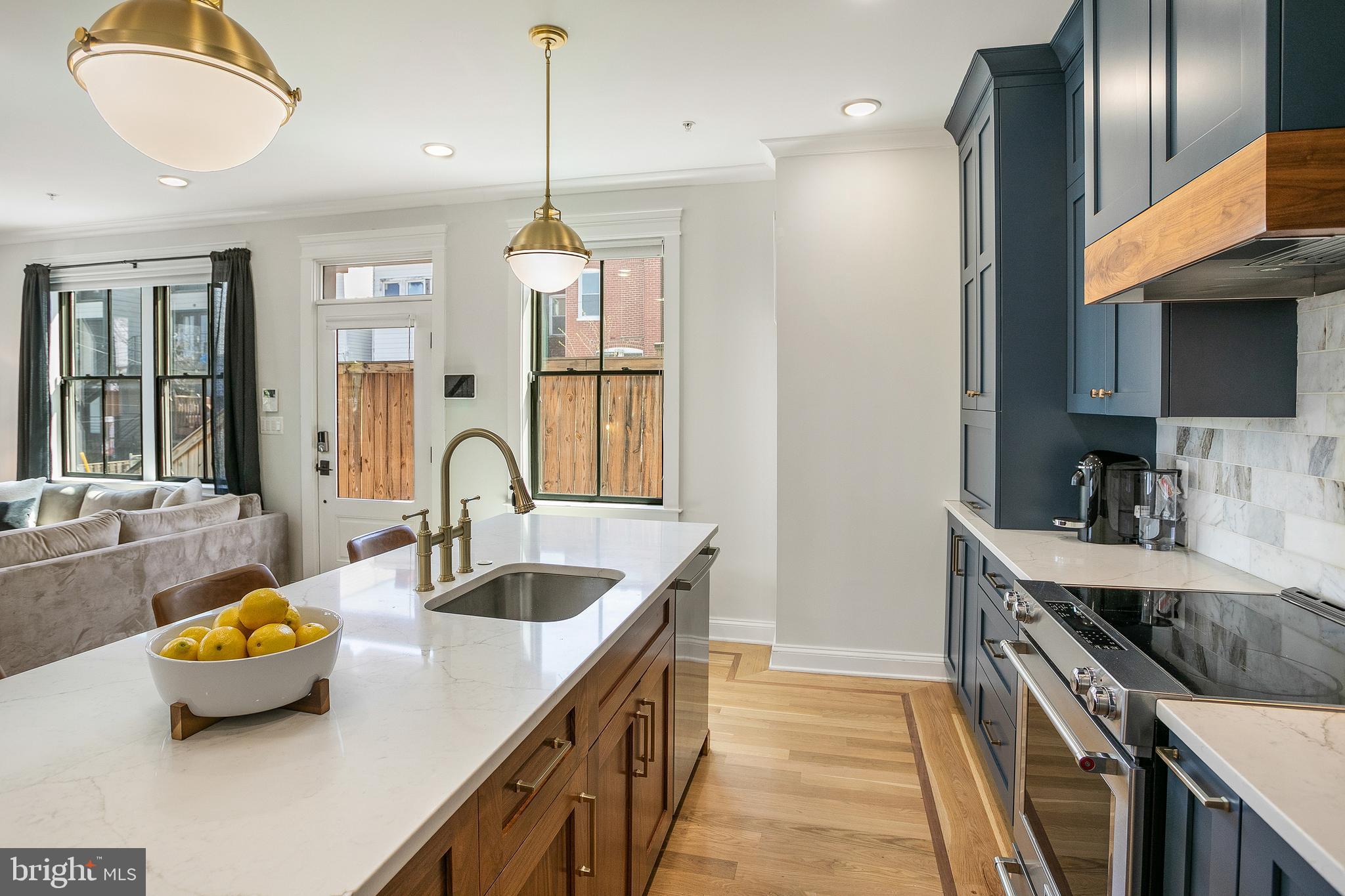 3569 WARDER STREET NW 5