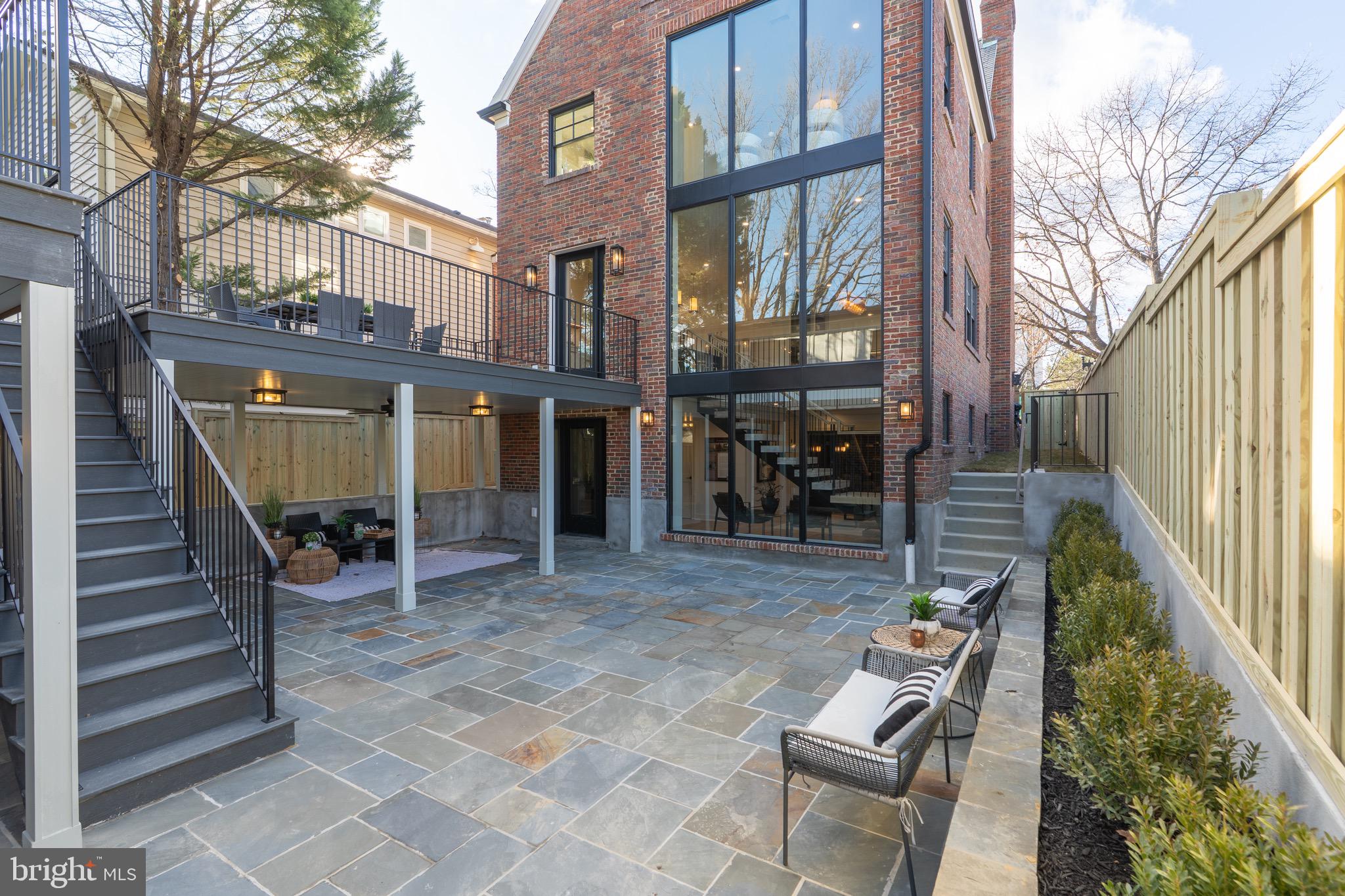 2619 WISCONSIN AVENUE NW