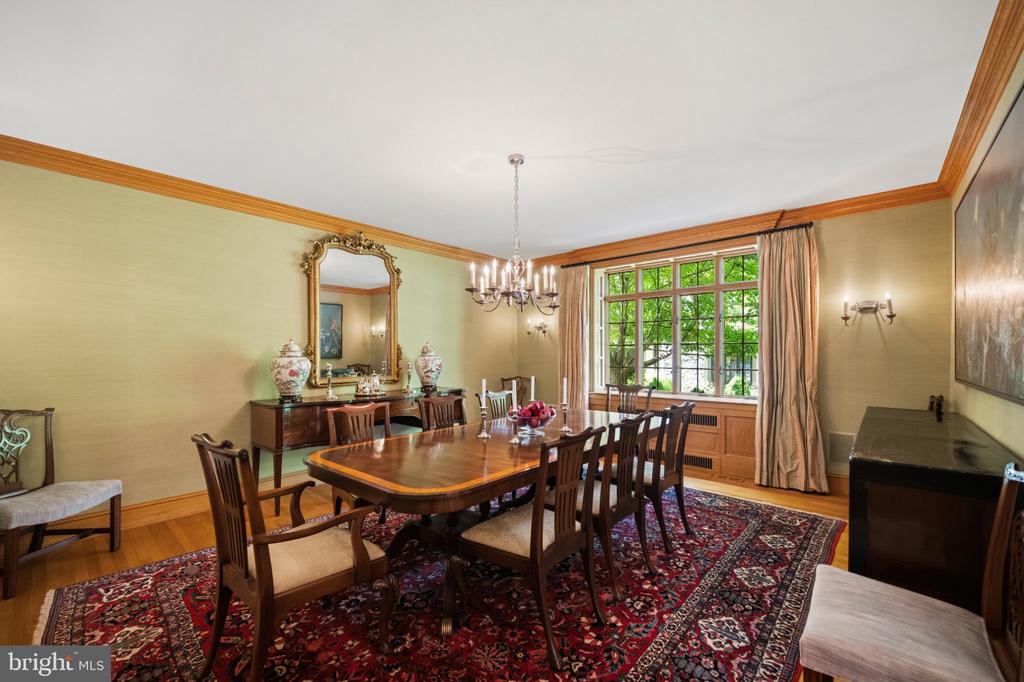 3101 ELLICOTT STREET NW