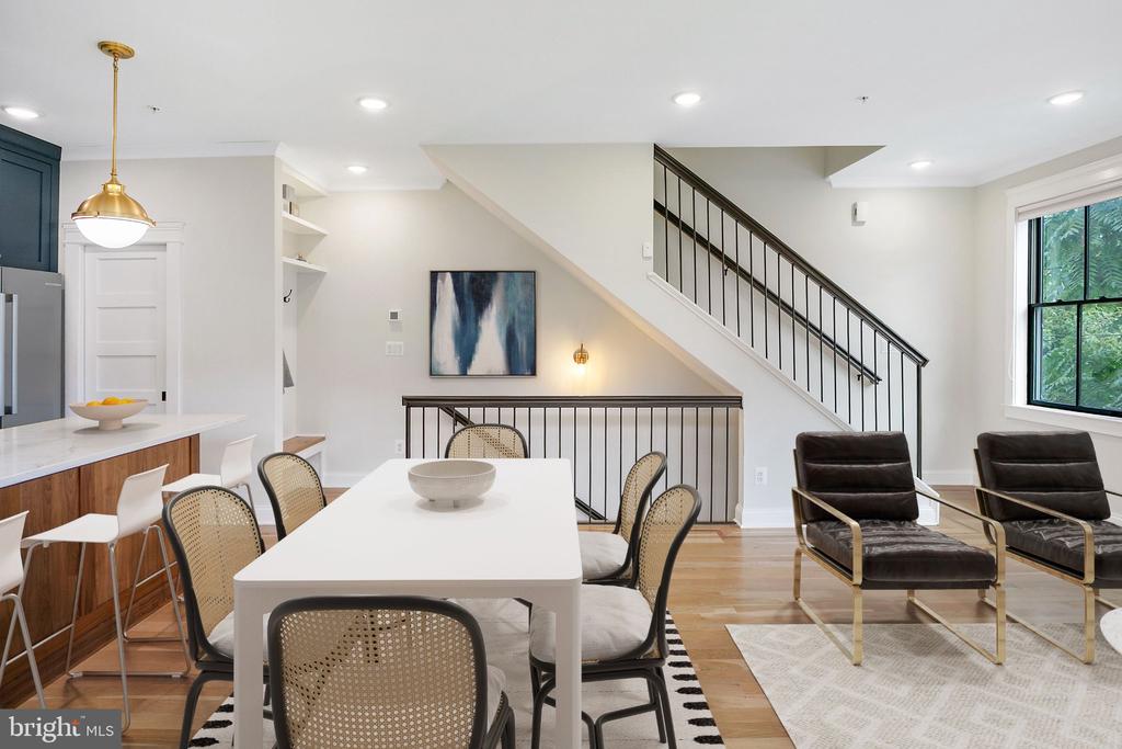 3569 WARDER STREET NW Unit: 5
