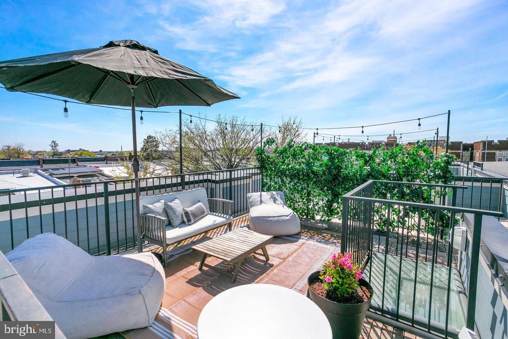 3569 WARDER STREET NW Unit: 5