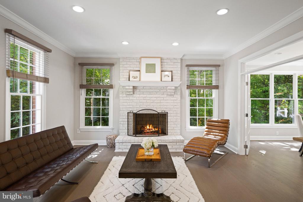234 MEADOWGATE DRIVE