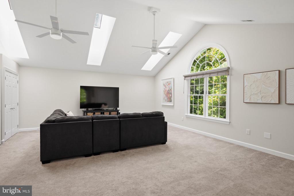 234 MEADOWGATE DRIVE