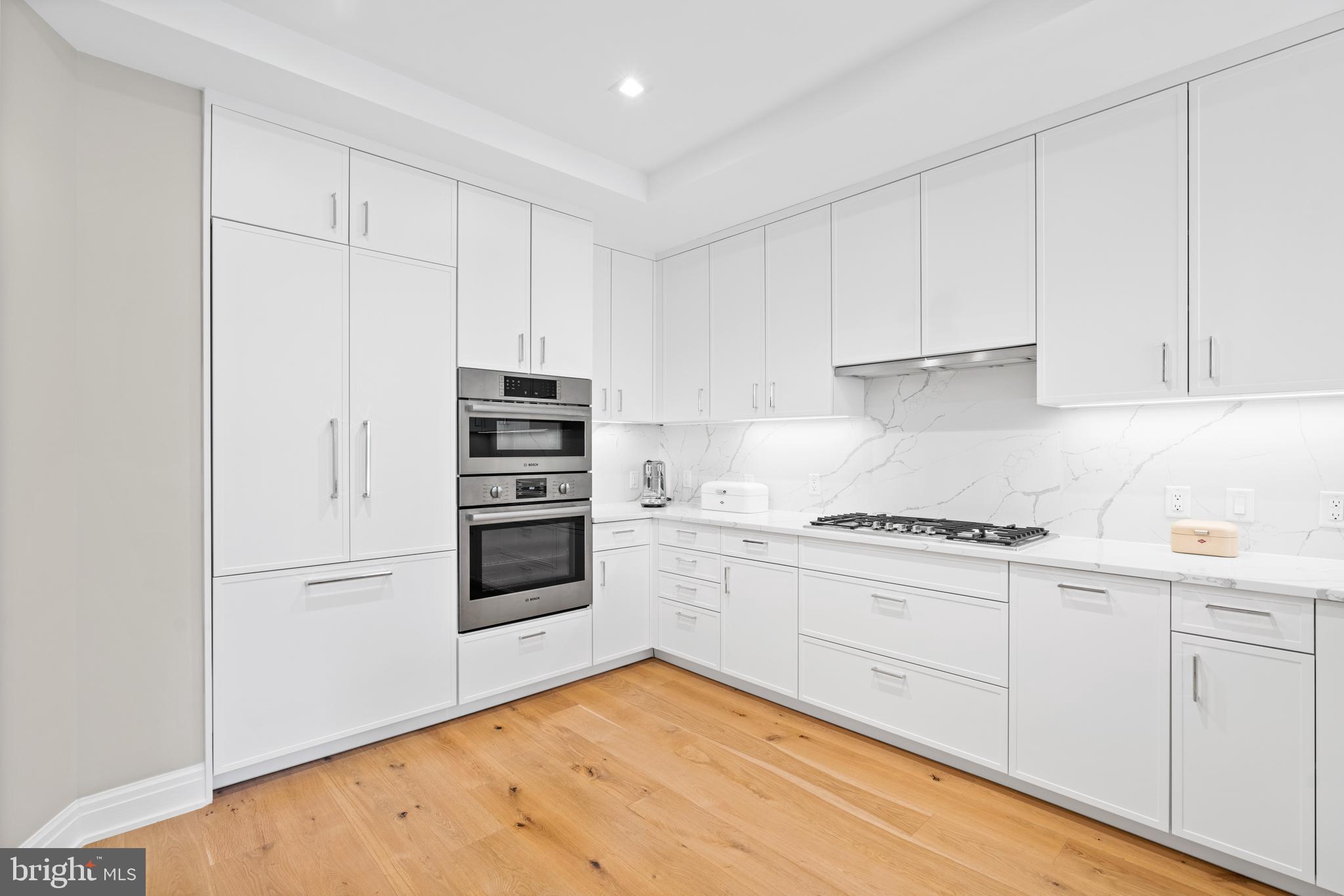 8551 CONNECTICUT AVENUE Unit: 313