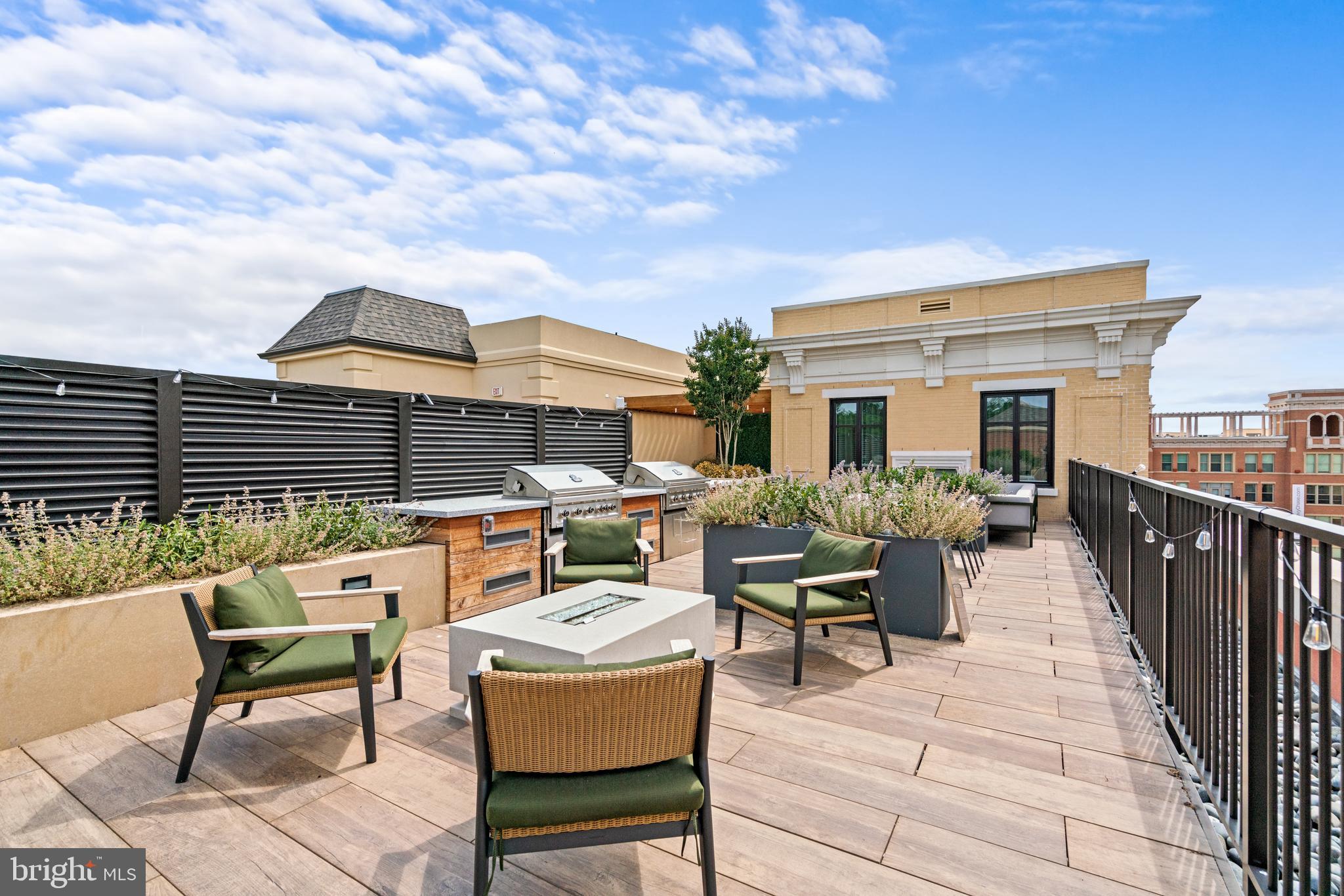 8551 CONNECTICUT AVENUE Unit: 313